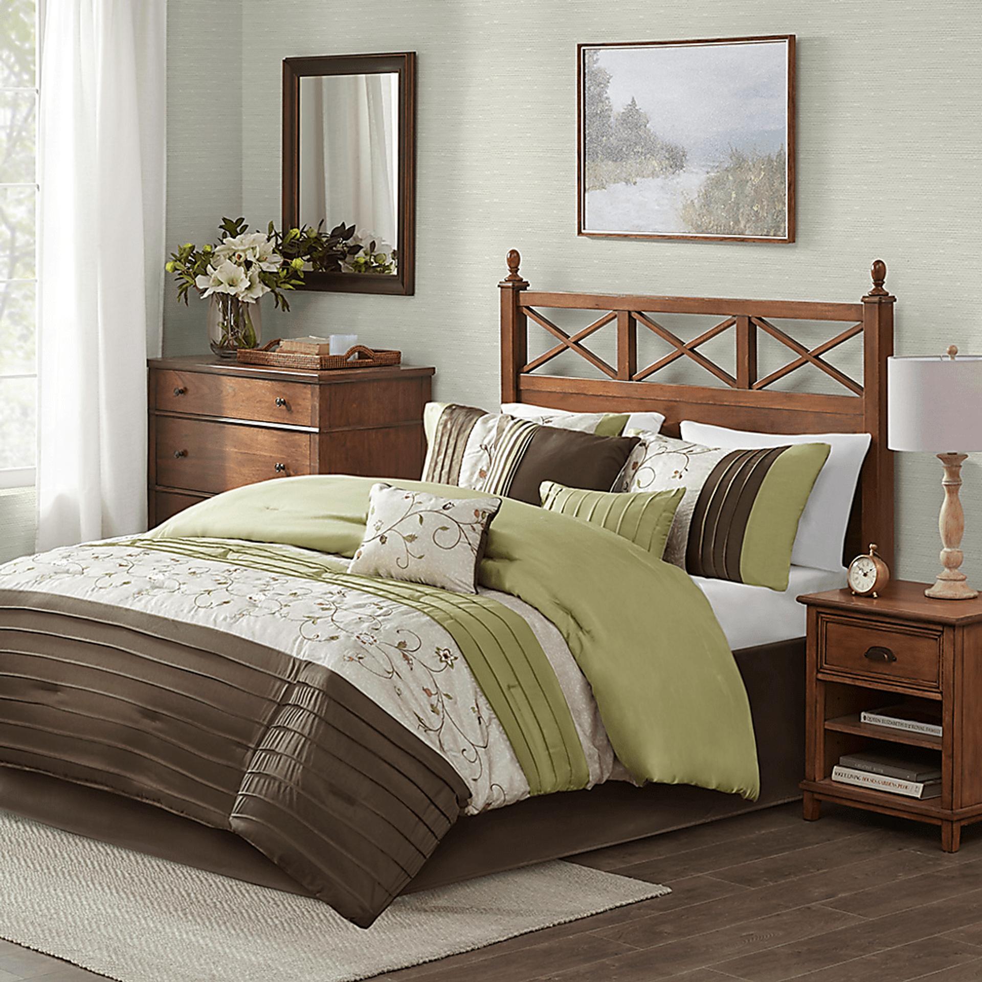 Dodt Green Brown 7 Pc Queen Comforter Set