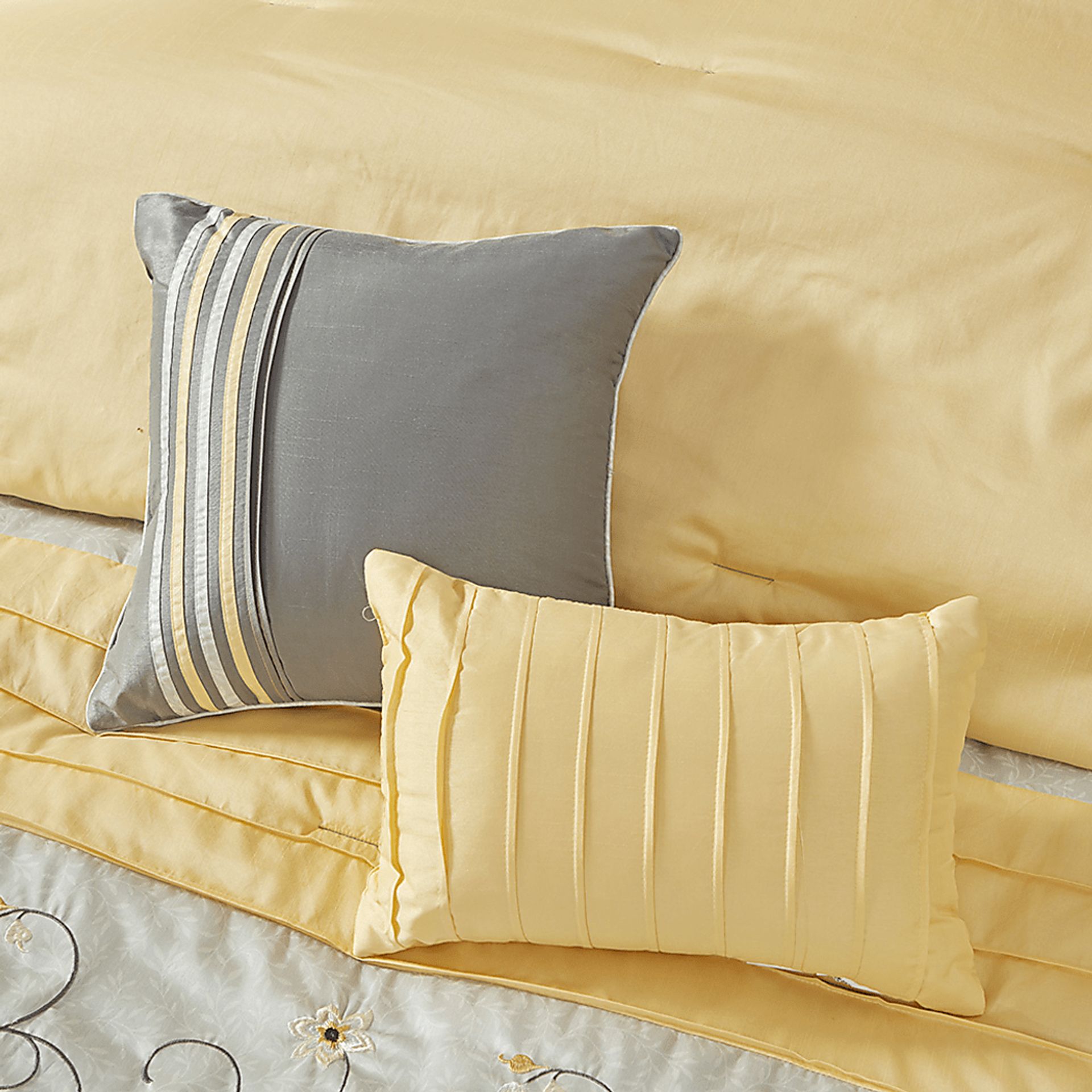 Dodt Yellow Gray 7 Pc King Comforter Set - Image 7