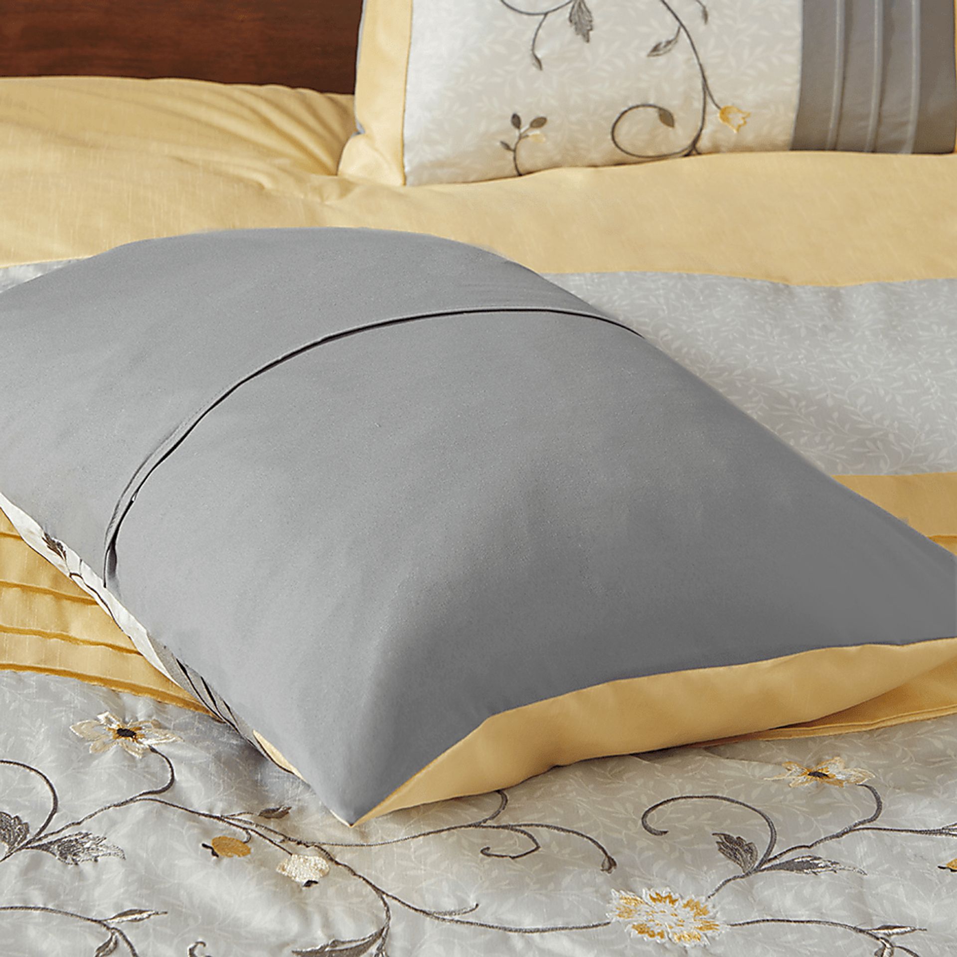 Dodt Yellow Gray 7 Pc King Comforter Set - Image 9