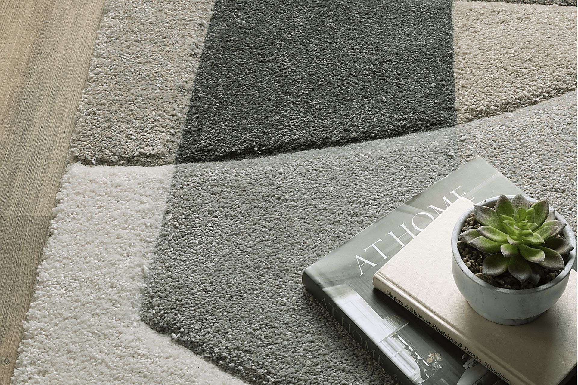Dominic Beige 5'3 x 7'6 Rug - Image 3