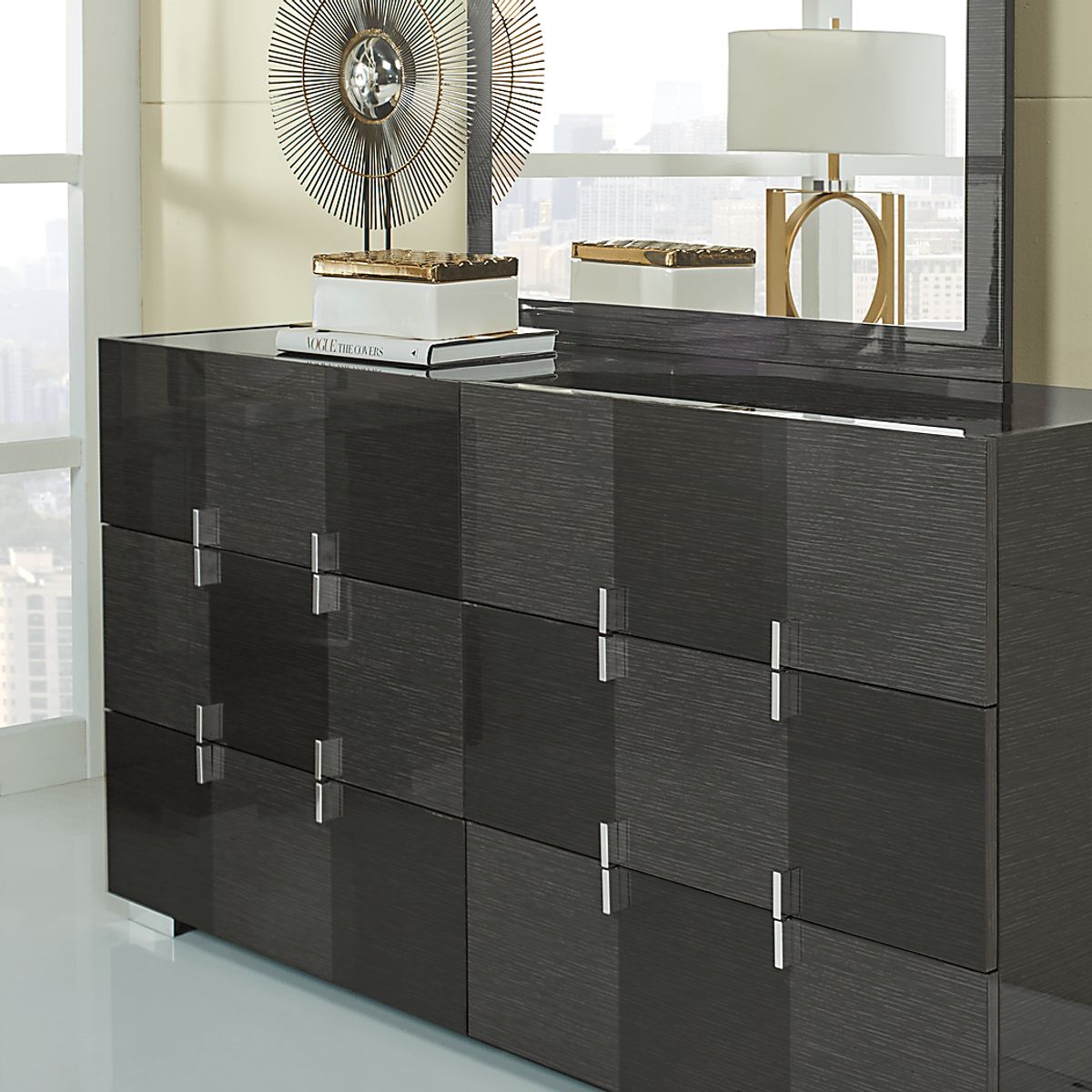 Dominique 5 Pc Black Black,Colors Queen Bedroom Set With Dresser