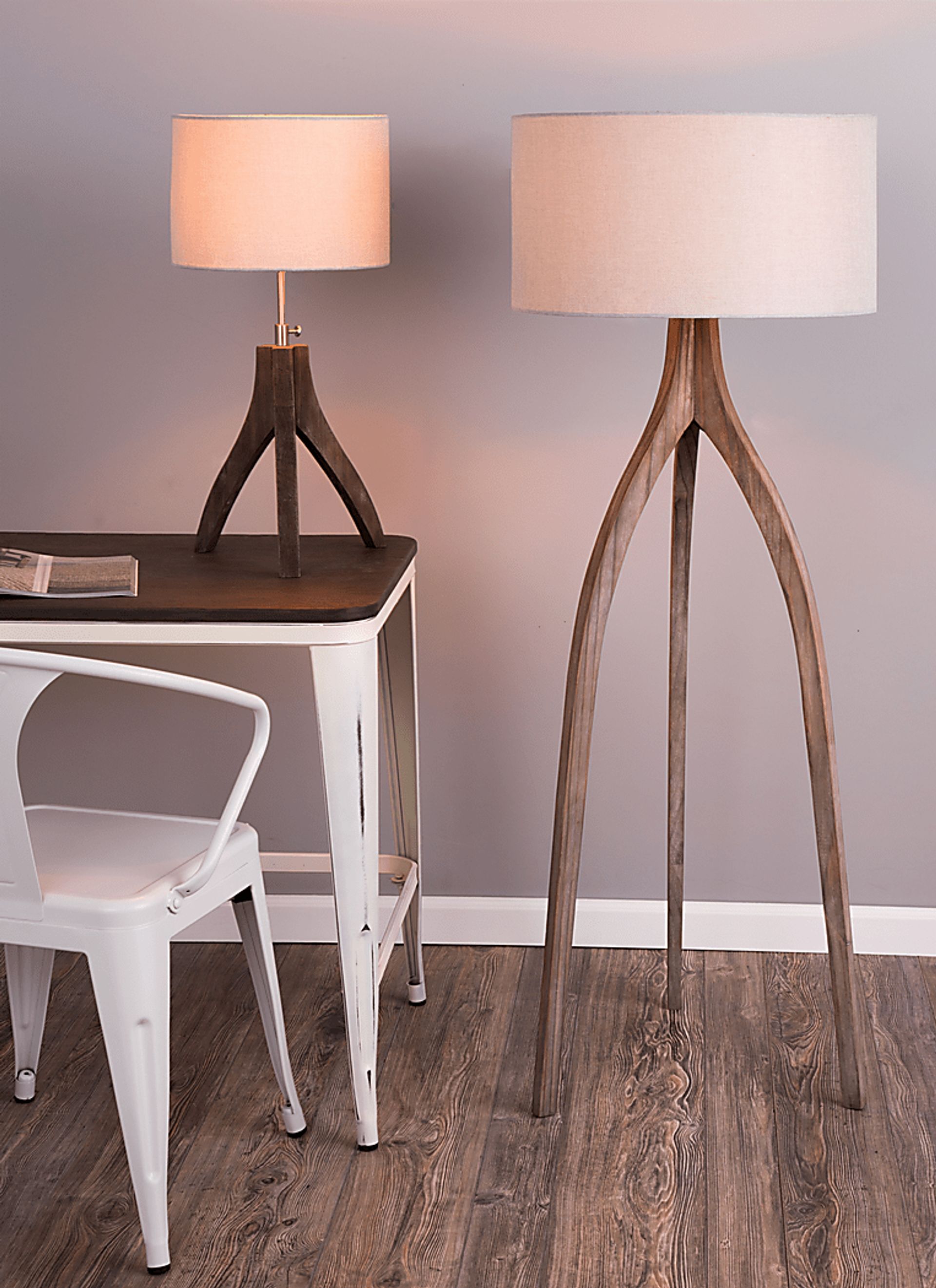 Dorino Gray Floor Lamp - Image 5