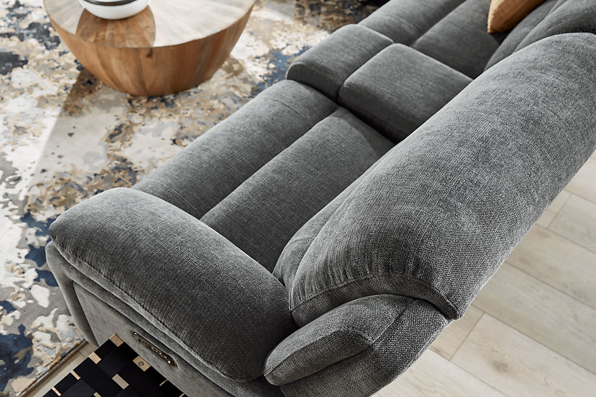 Douglas Park Charcoal 7 Pc Dual Power Reclining Sectional - Image 4