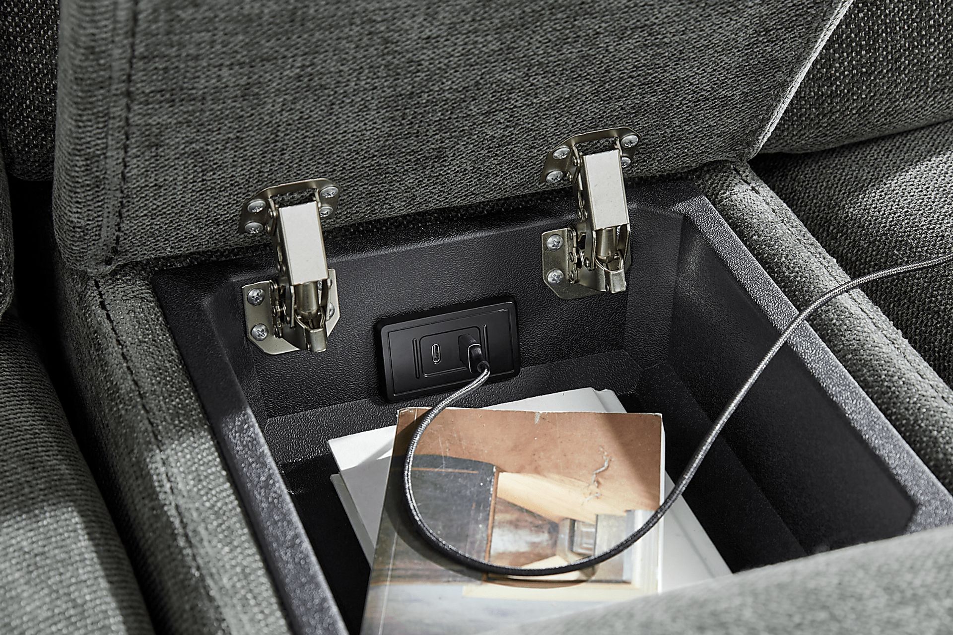 Douglas Park Charcoal 7 Pc Dual Power Reclining Sectional - Image 8