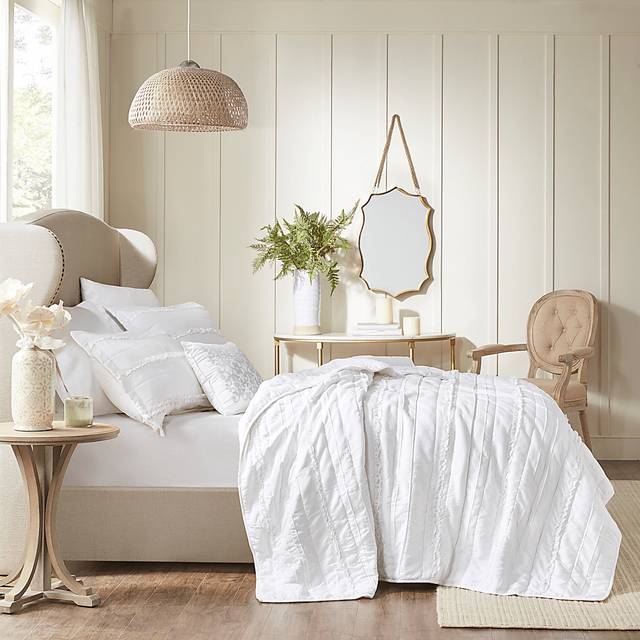 Dracaena White 4 Pc Full/Queen Quilt Set - Thumbnail - Image 3