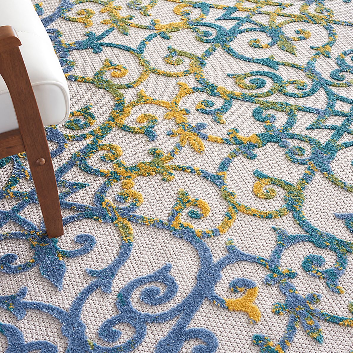 Drayce Ivory/Blue 7'10 x 10'6 Indoor/Outdoor Rug