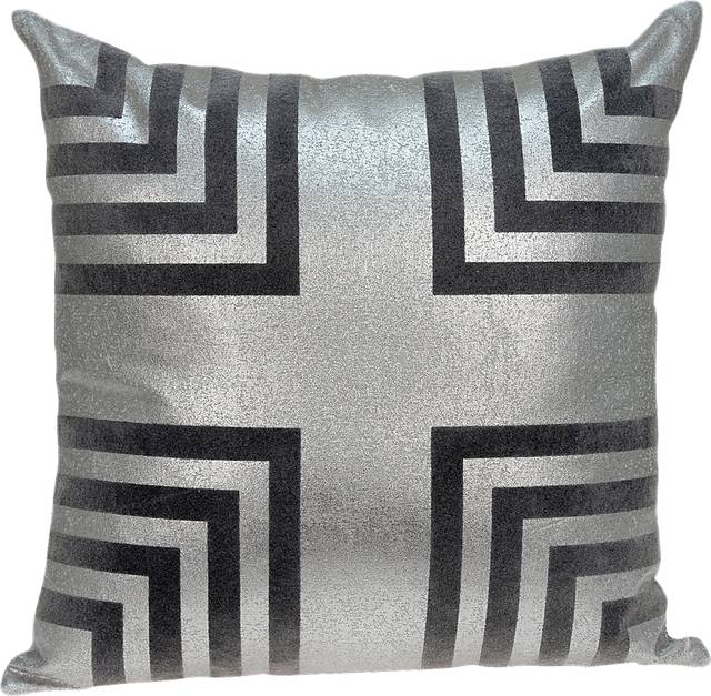 Dreda Gray Accent Pillow - Thumbnail - Image 1
