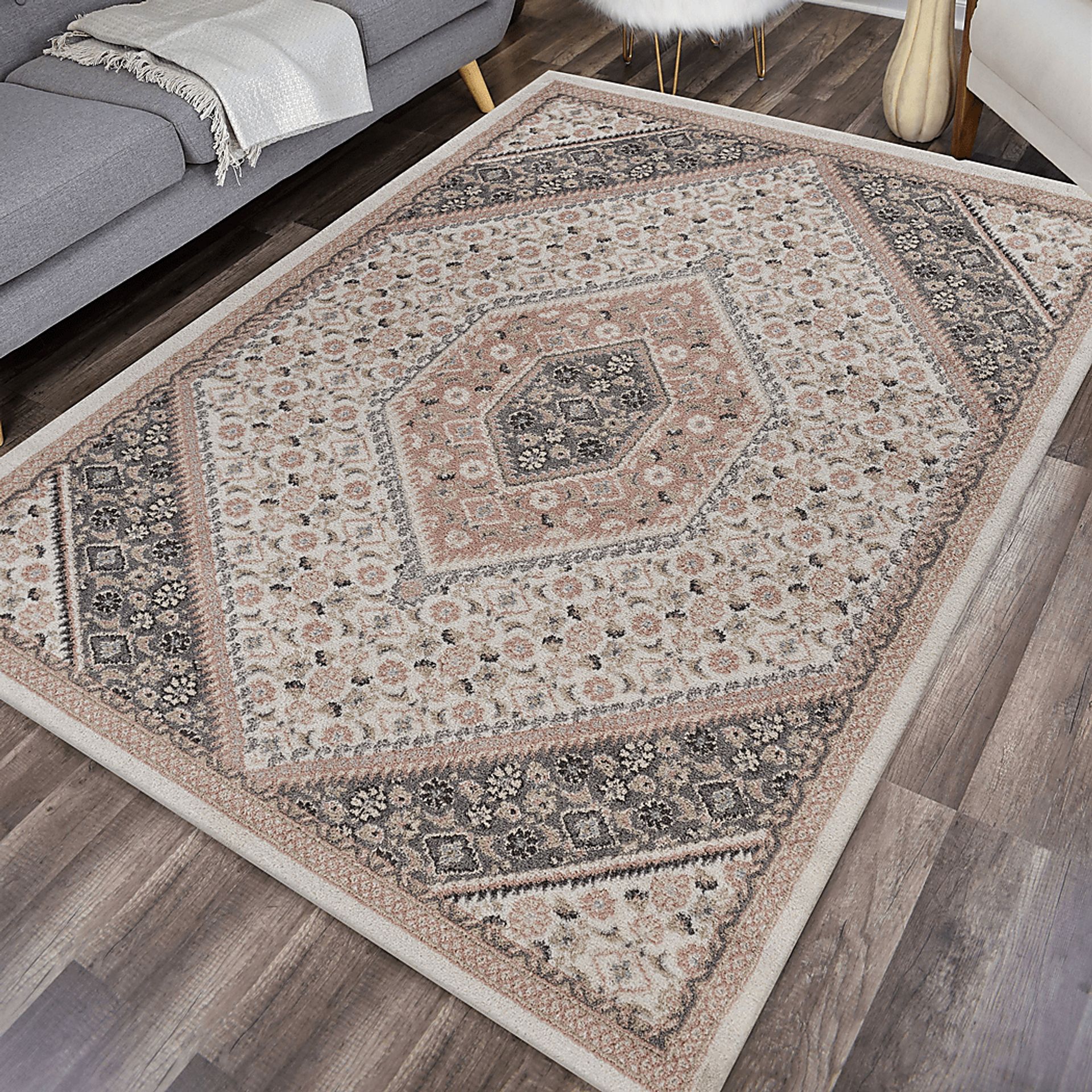 Dorelas Blush Beige Rug | Rooms to Go