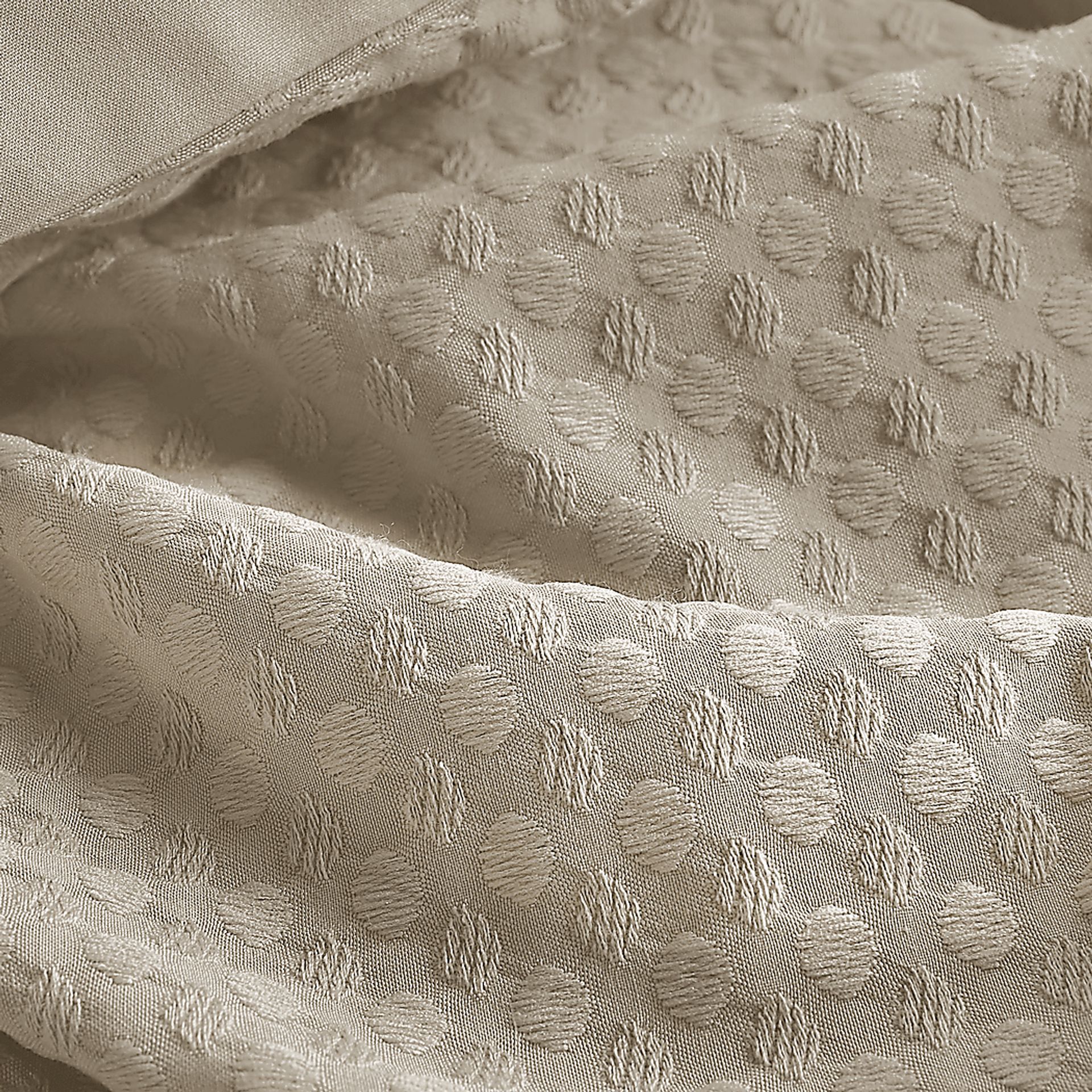 Drysdalea Beige Full/Queen 3 Pc Duvet Set - Image 12