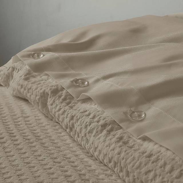 Drysdalea Beige Full/Queen 3 Pc Duvet Set - Thumbnail - Image 15