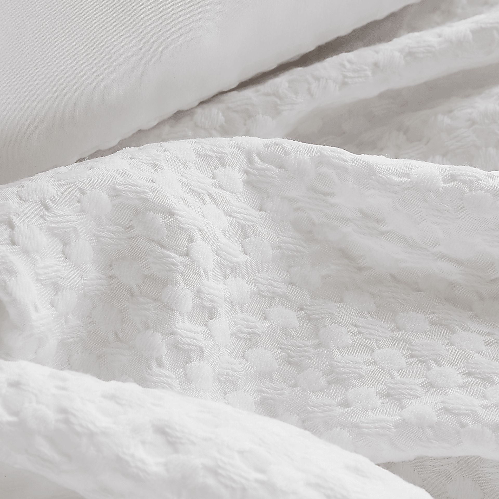 Drysdalea White Full/Queen 3 Pc Duvet Set - Image 14