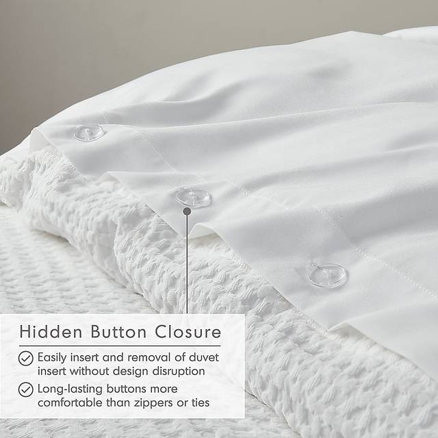 Drysdalea White Full/Queen 3 Pc Duvet Set - Thumbnail - Image 5