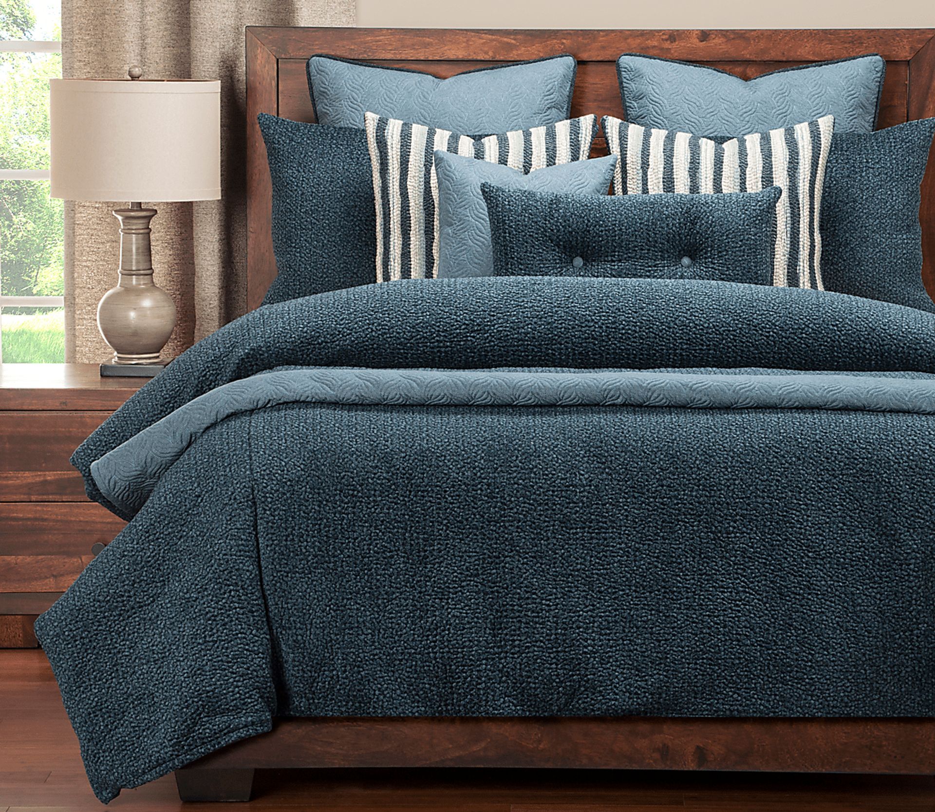 Duff Bridge Blue 12 Pc King Duvet - Image 1