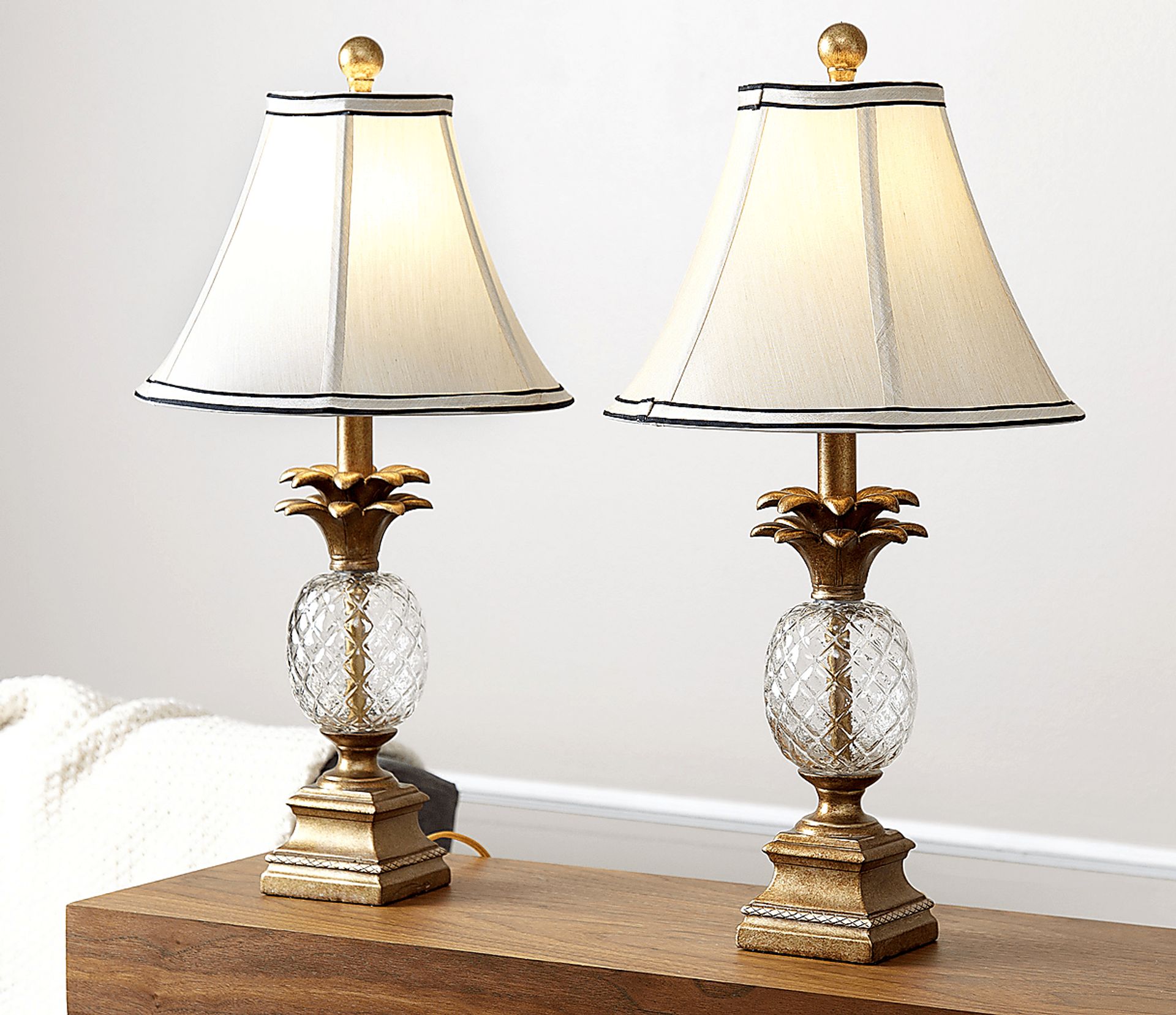 Dulciana Gold Lamp, Set of 2 - Image 2