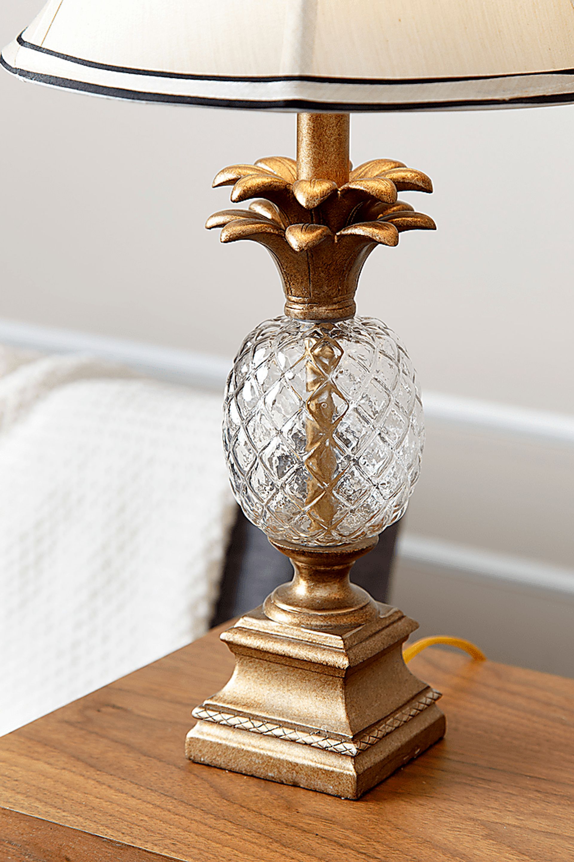 Dulciana Gold Lamp, Set of 2 - Image 4