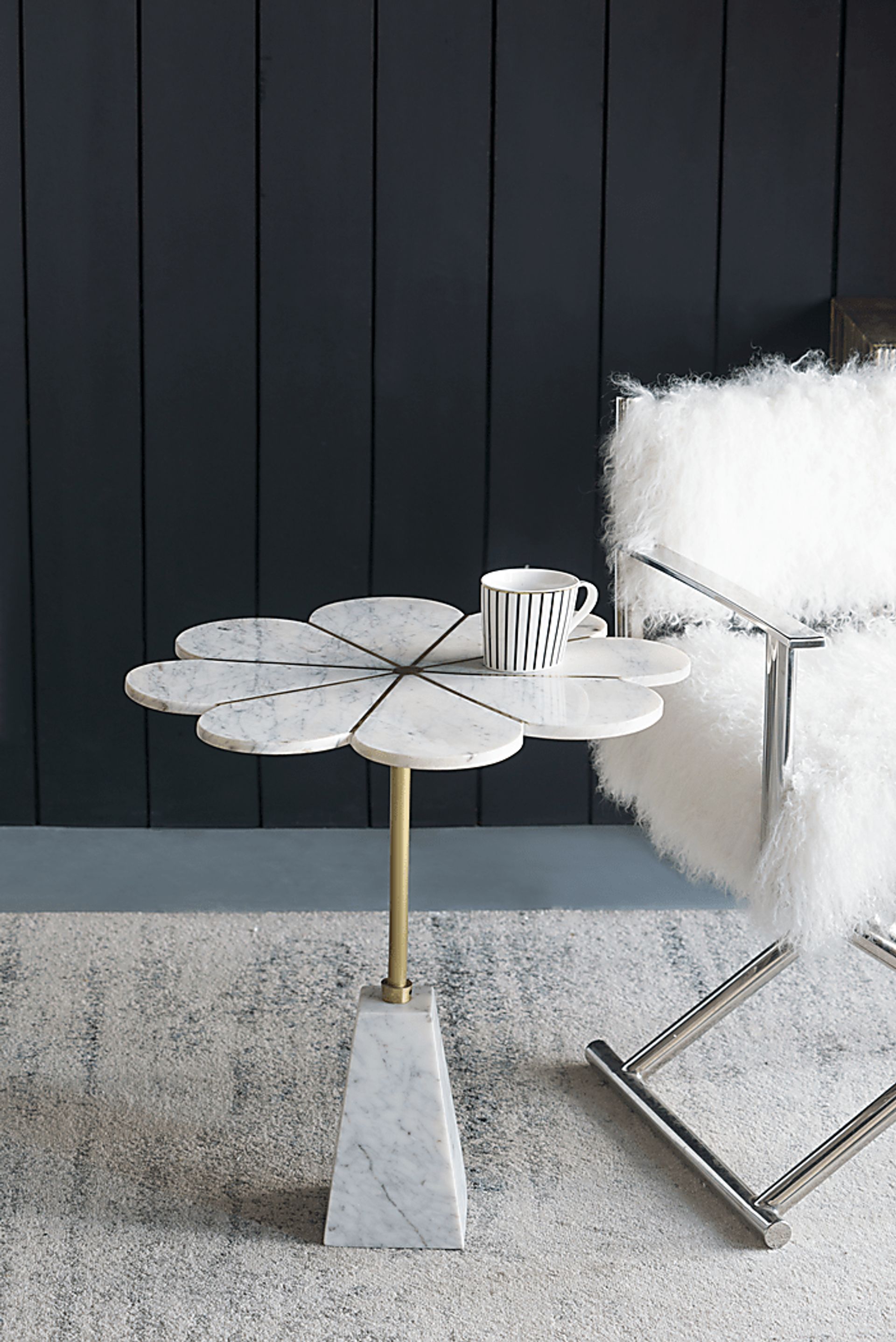 Dundalk Brass Accent Table - Image 3