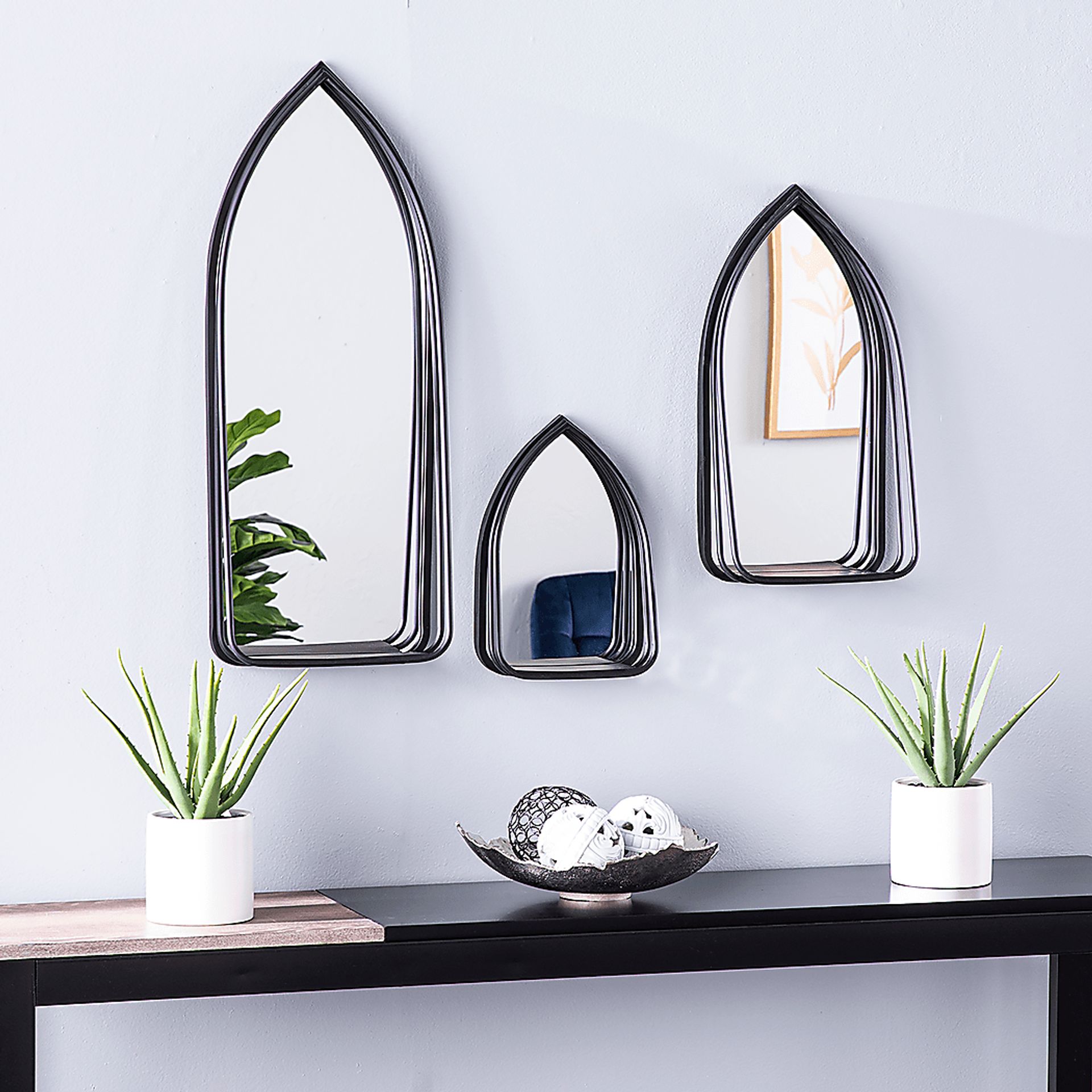 Dundridge Black Mirror with Shelf, Set of 3 - Image 2