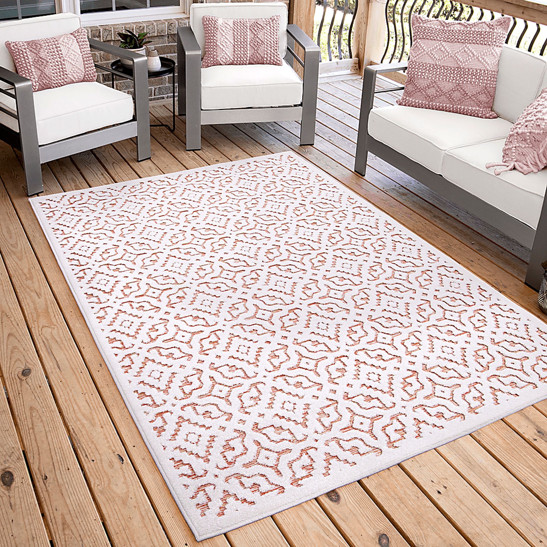 Dunnugan White/Red 5'2 x 7'6 Rug - Image 10
