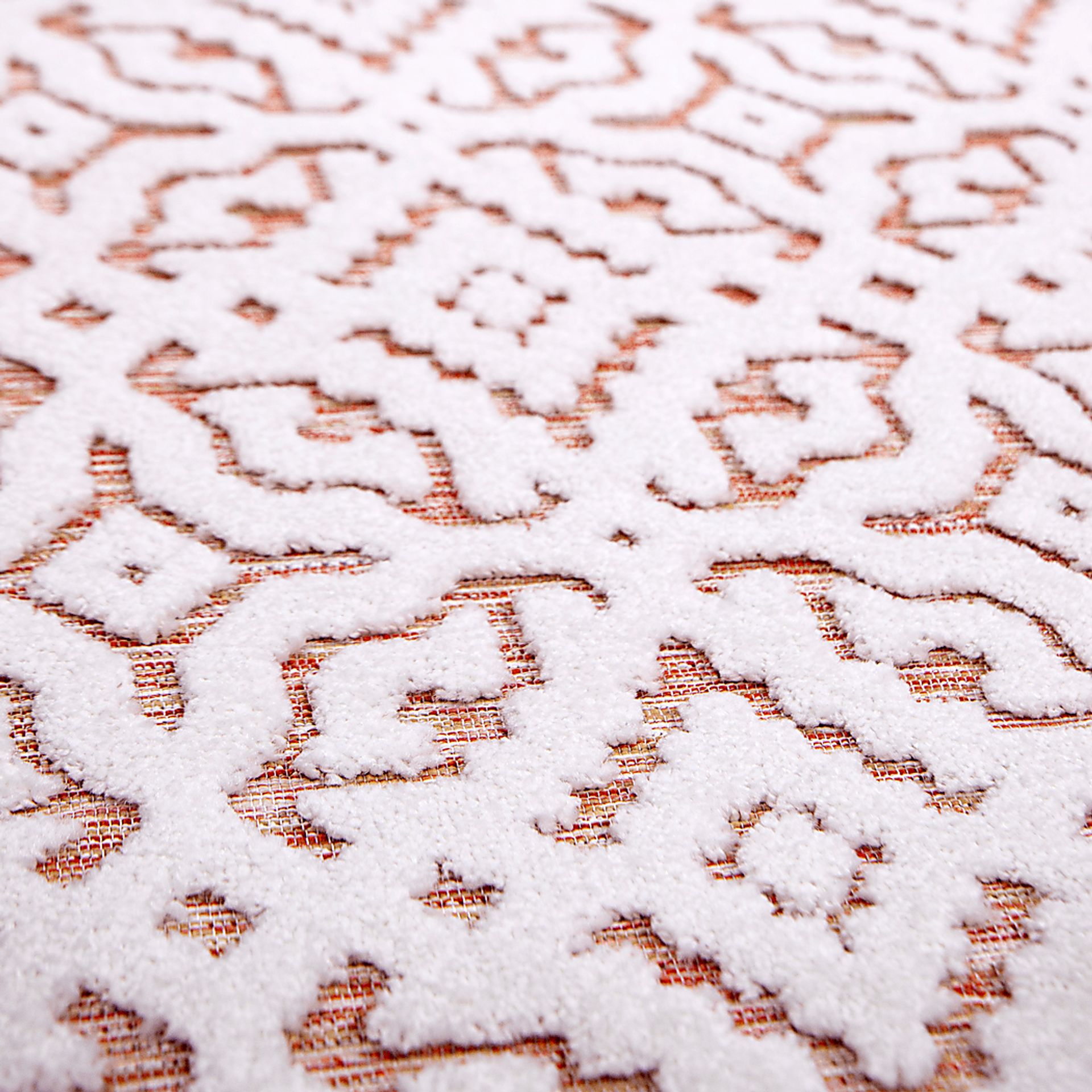 Dunnugan White/Red 5'2 x 7'6 Rug - Image 6