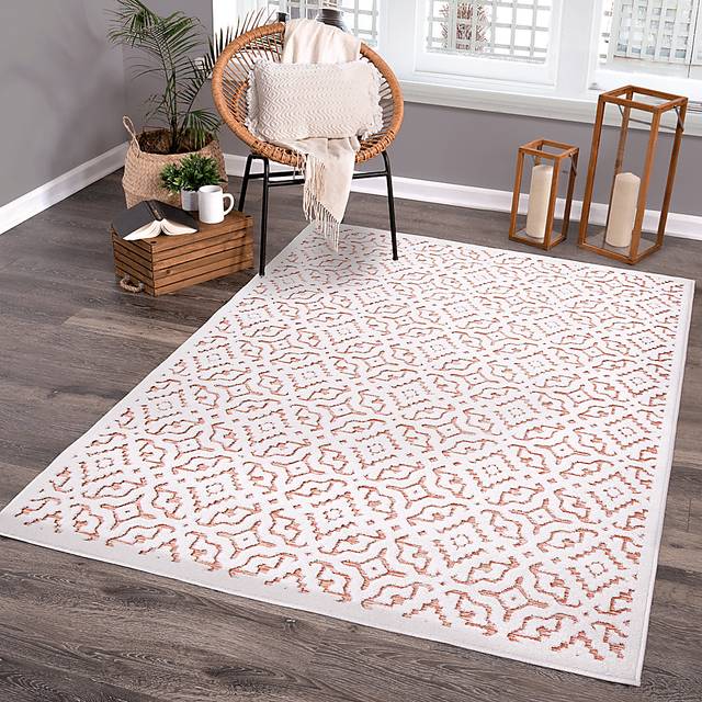 Dunnugan White/Red 7'9 x 10'10 Rug - Thumbnail - Image 8
