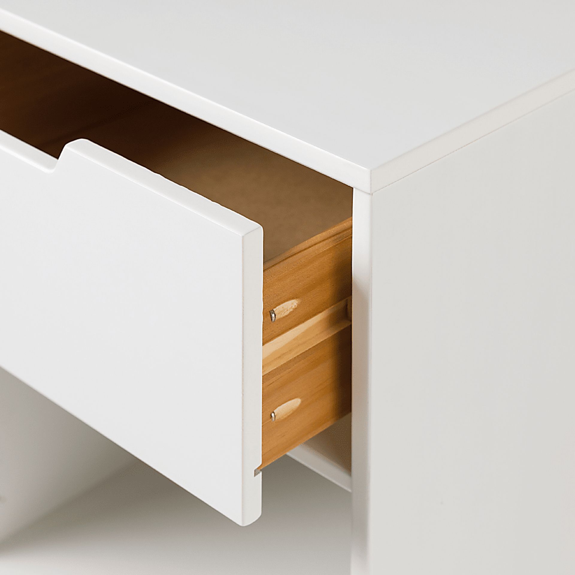 Durrette White Nightstand - Image 5