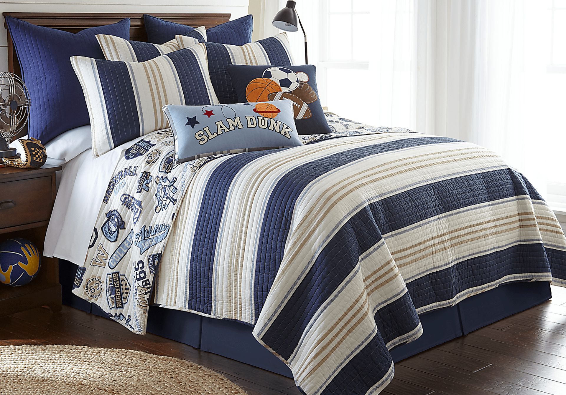 Dustin Blue 2 Pc Twin Quilt Set - Image 1