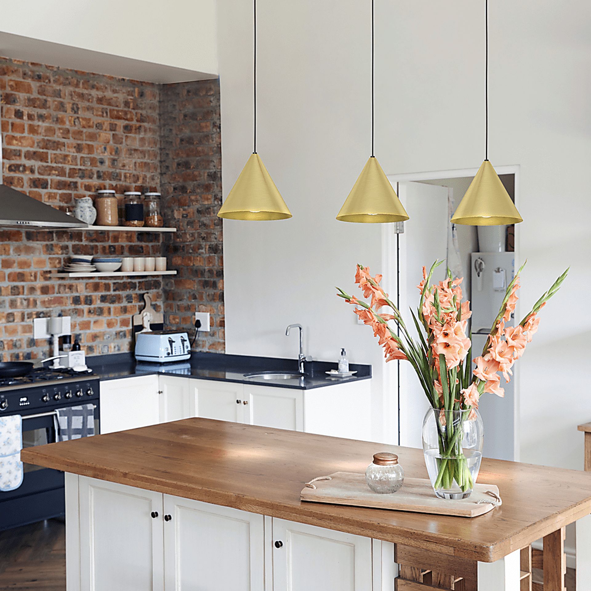 Earlene Farm Brass Chandelier - Image 2