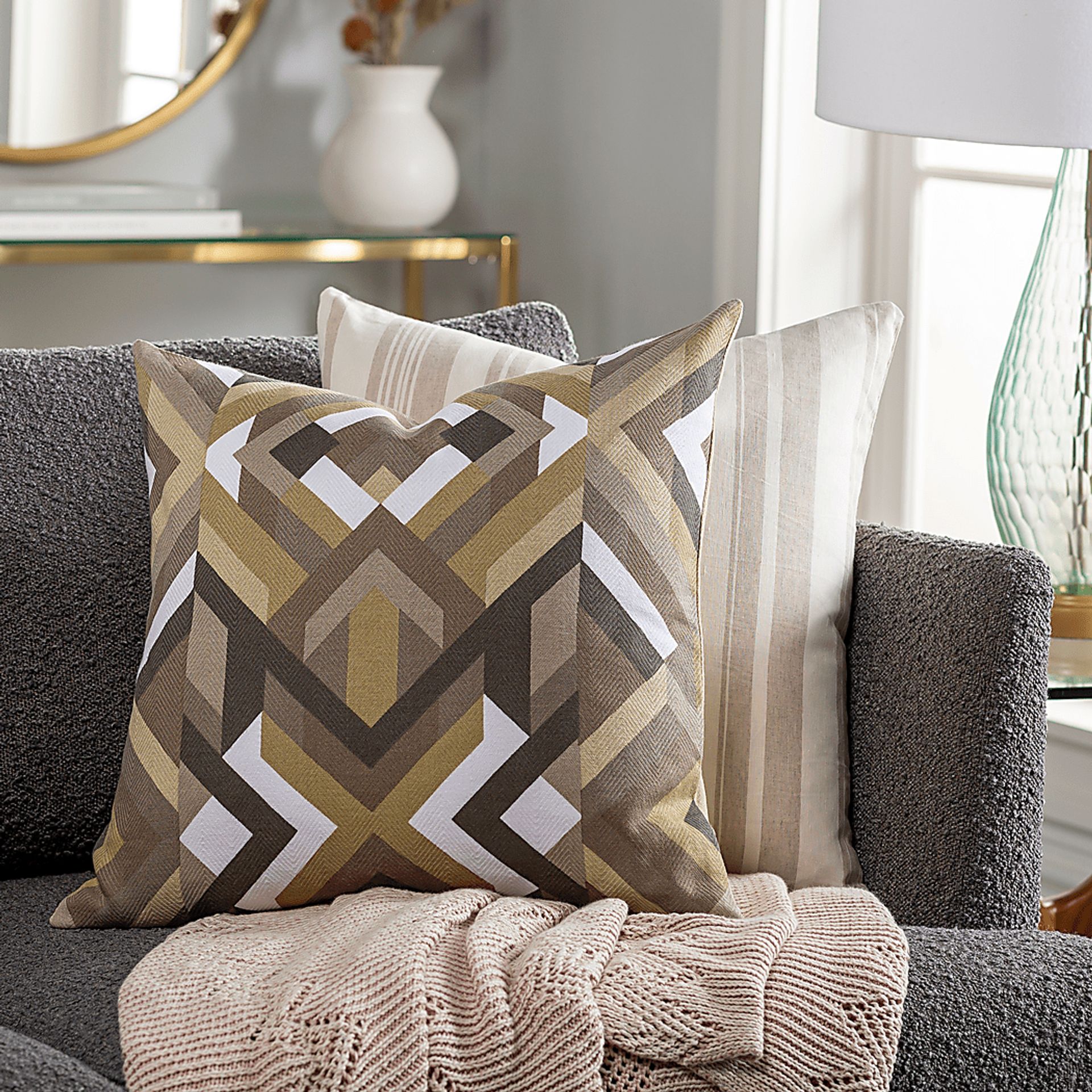 Earlie Gray Accent Pillow Rooms to Go