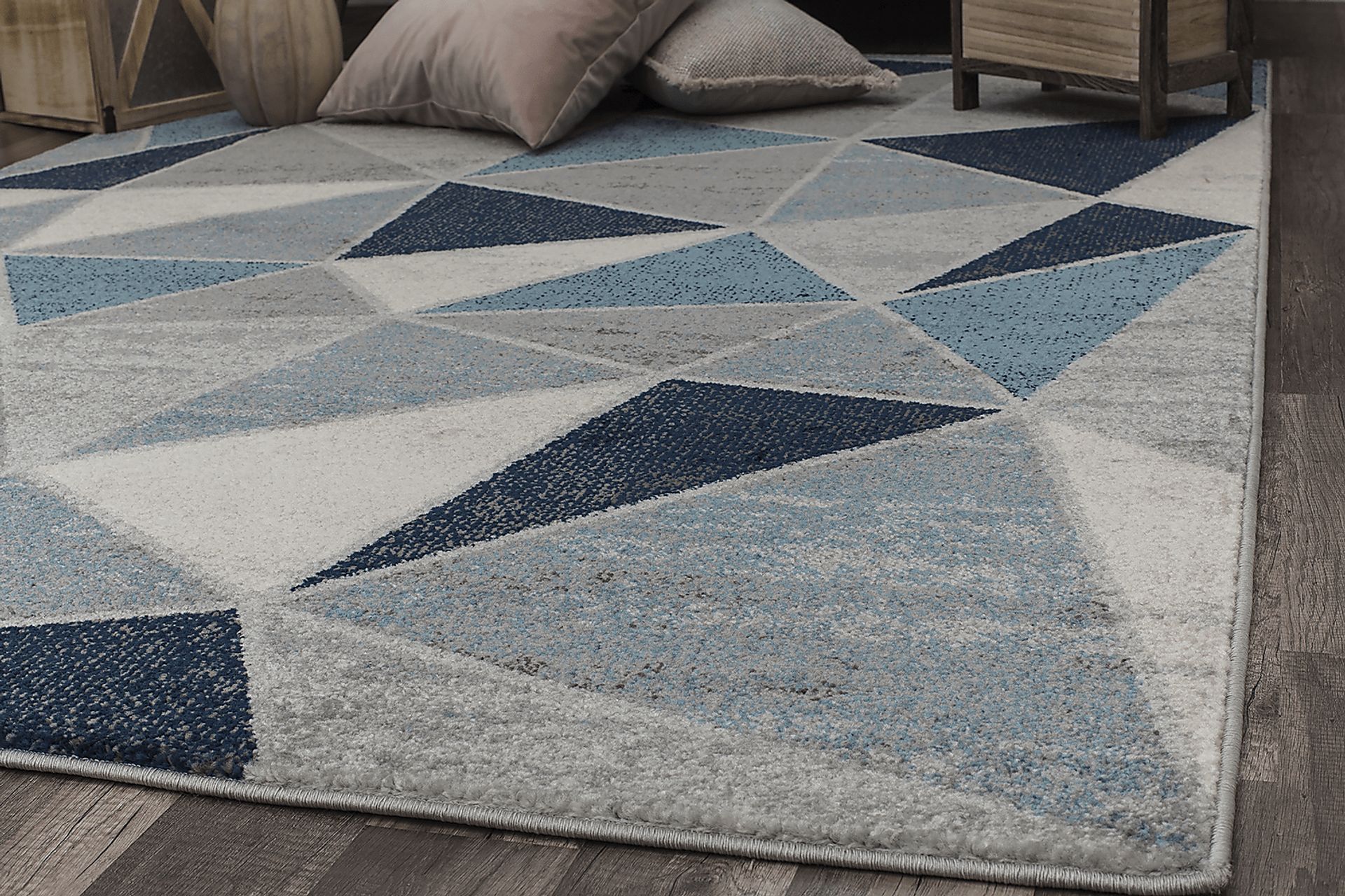 Eason Blue 5' x 7' Rug - Image 3