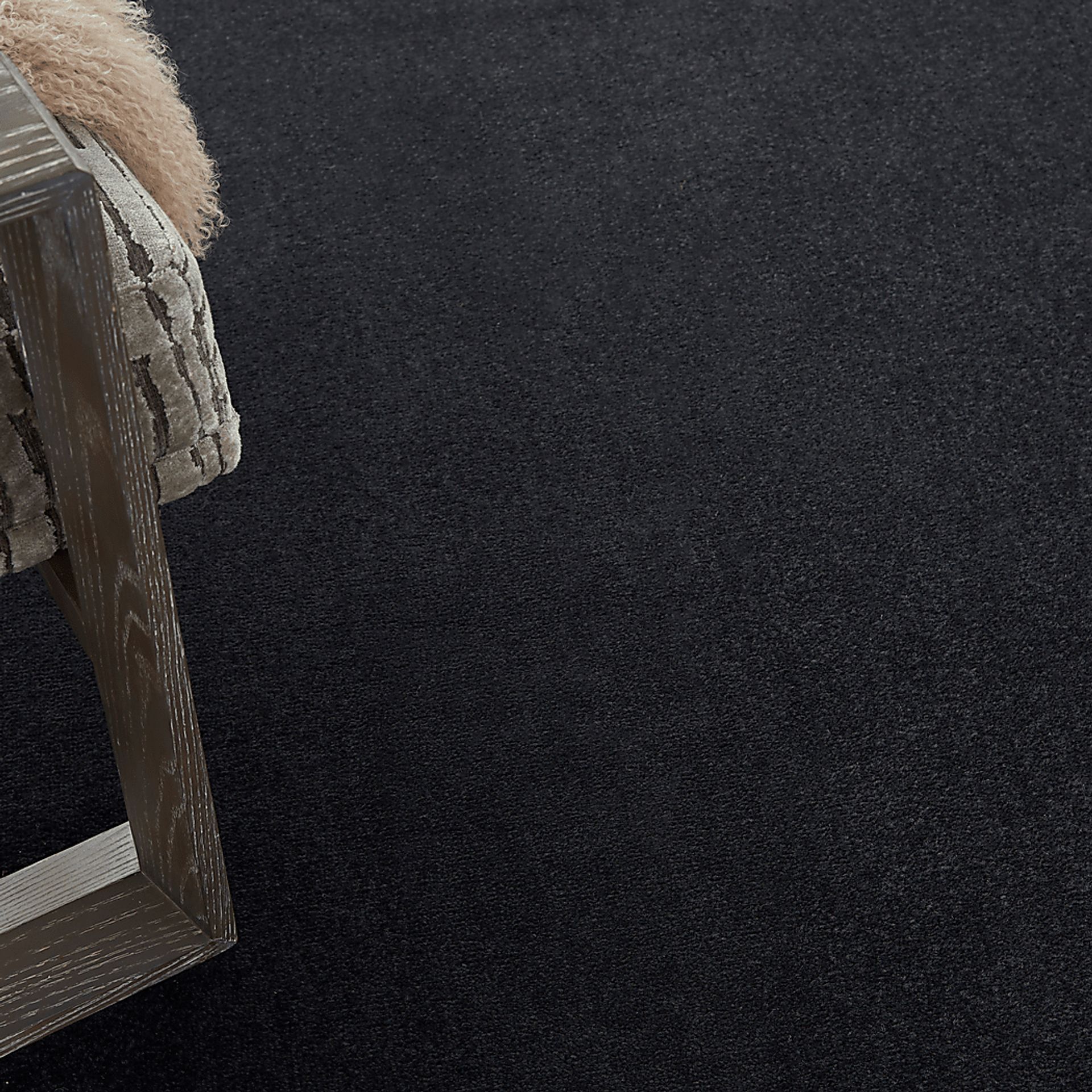 Easthagen Black 8' x 10' Indoor/Outdoor Rug - Image 5