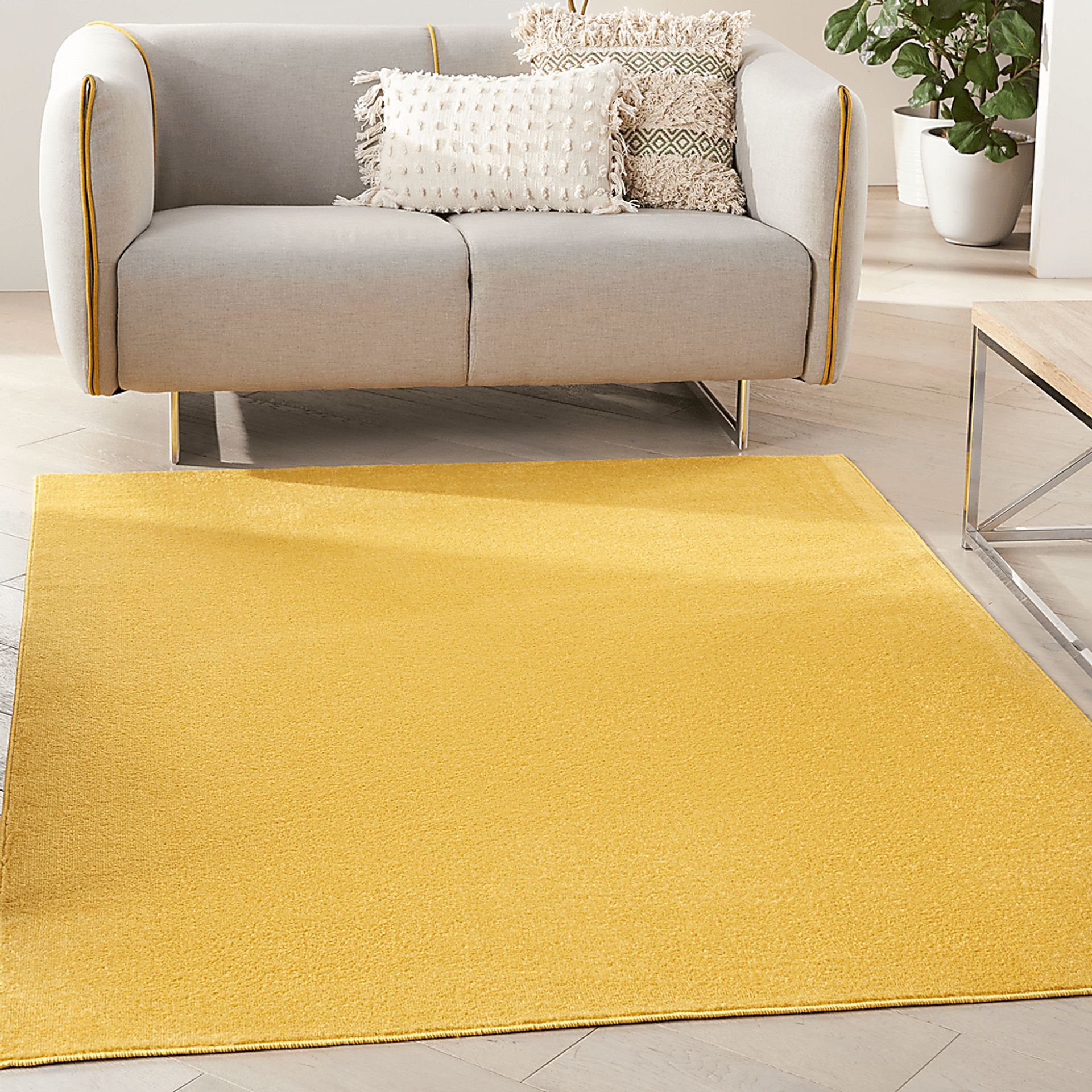 Easthagen Yellow 5' x 7' Indoor/Outdoor Rug - Image 4