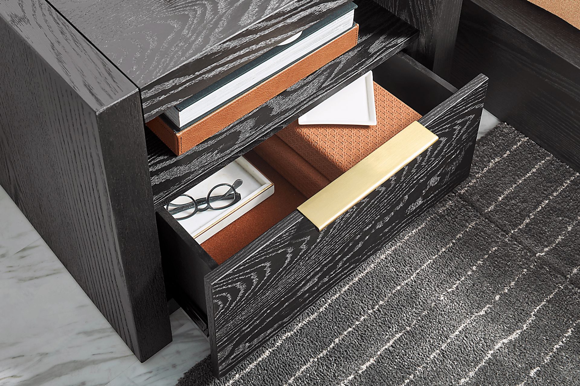 Easton Park Black 5 Pc Queen Panel Bedroom - Image 11