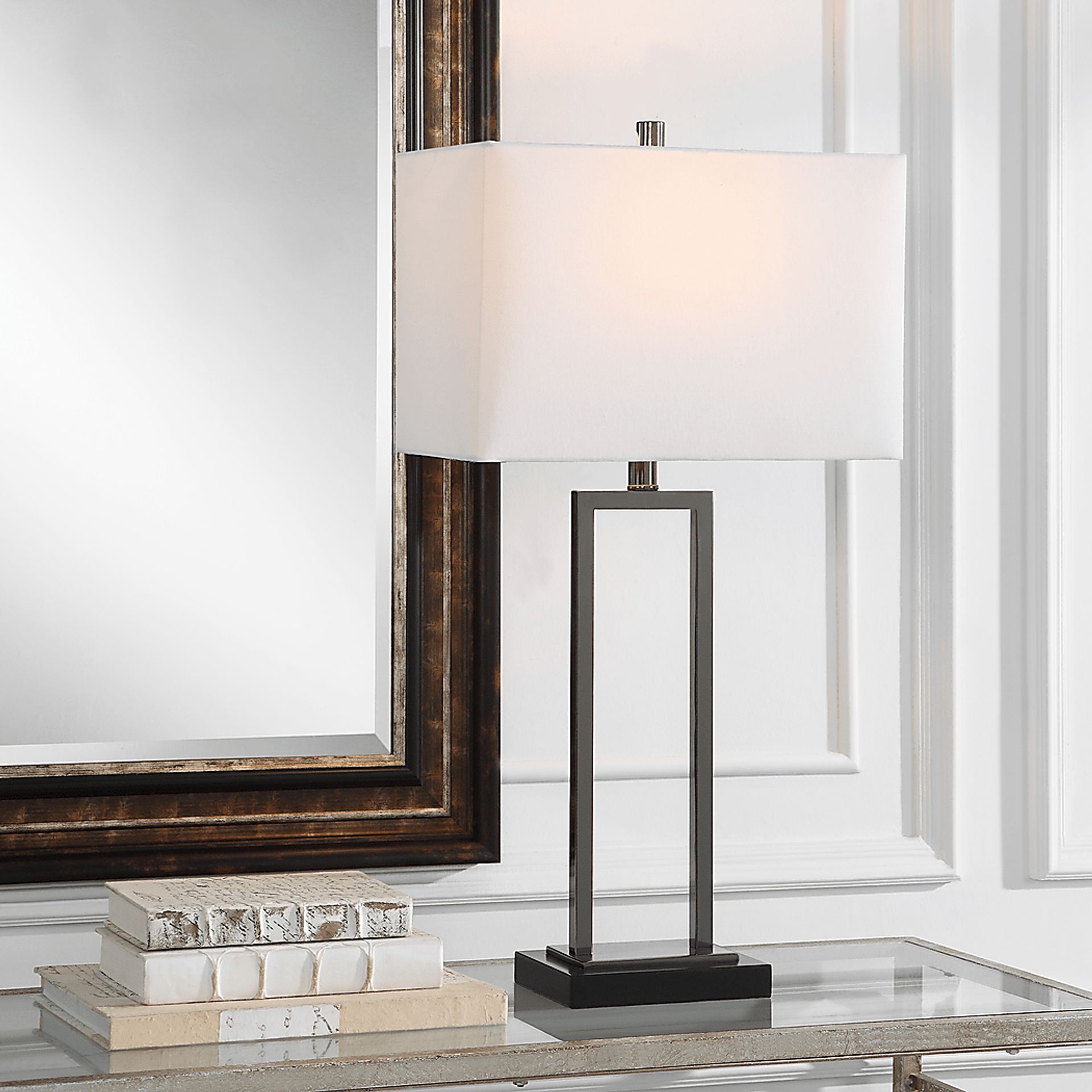 Eckford View Black Lamp - Image 9