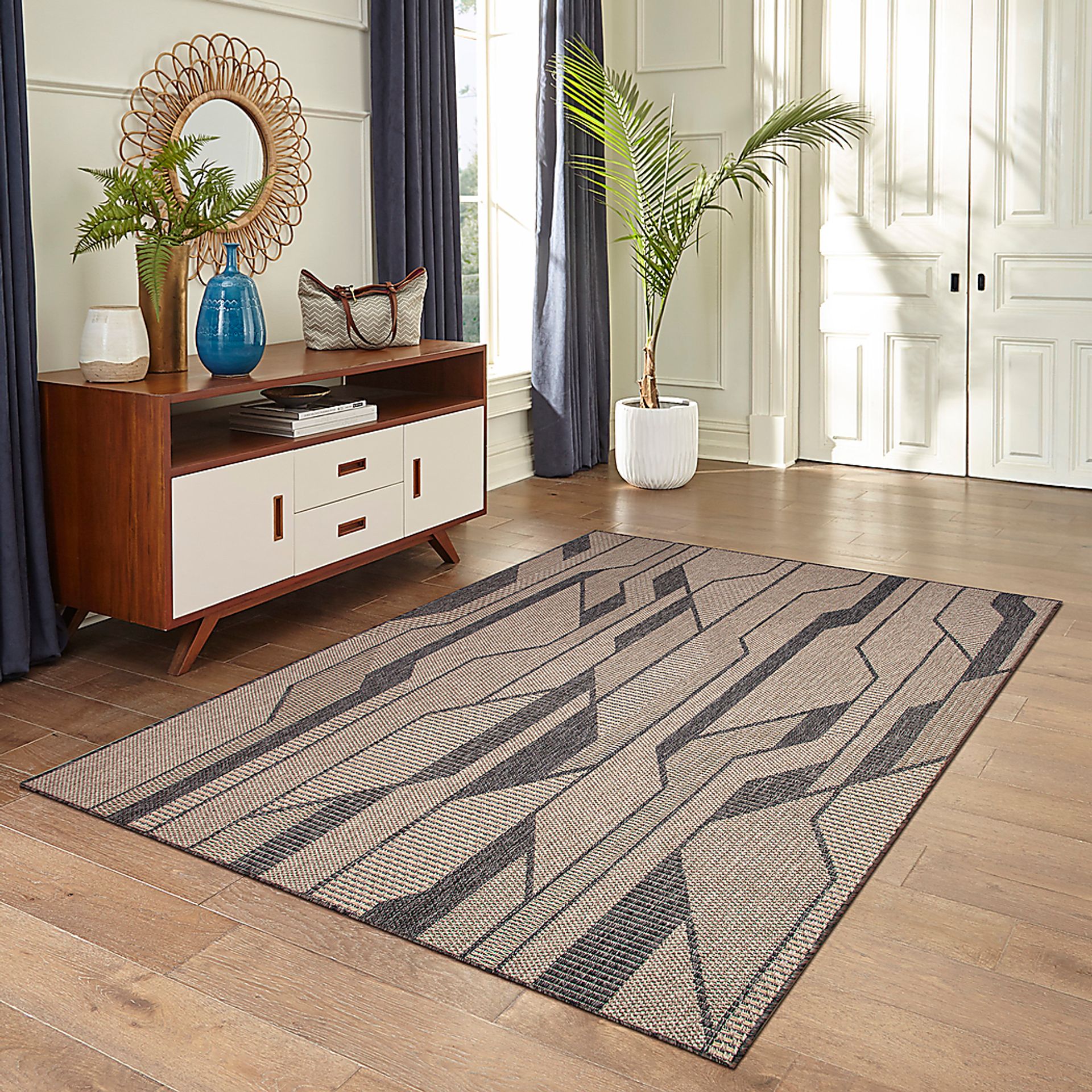 Ecrosia Taupe 5'3 x 7'3 Indoor/Outdoor Rug - Image 3