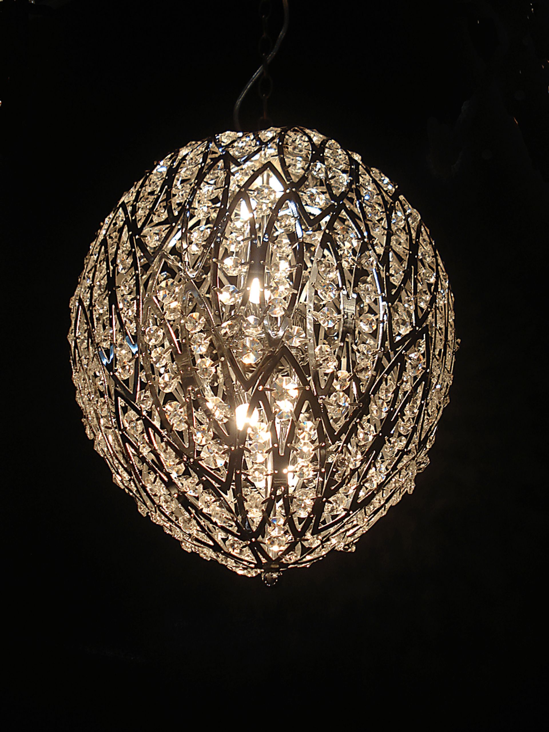 Eddington Silver Chandelier - Image 4