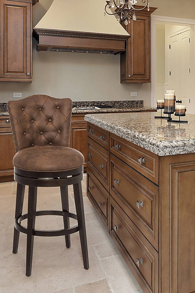 Edenwood Brown Swivel Barstool - Thumbnail - Image 2