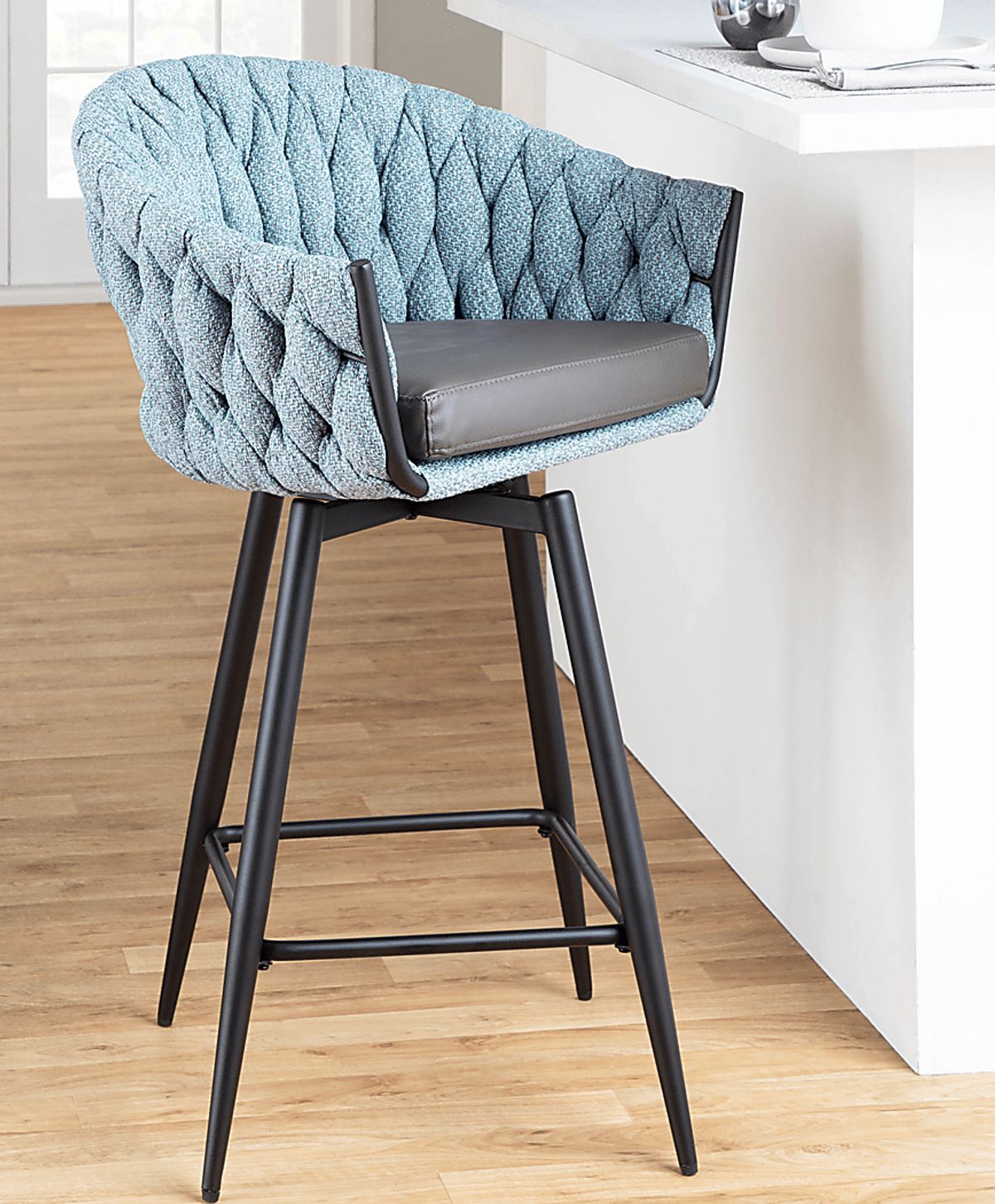 Edinger Black Black,Colors Blue Swivel Barstool | Rooms to Go