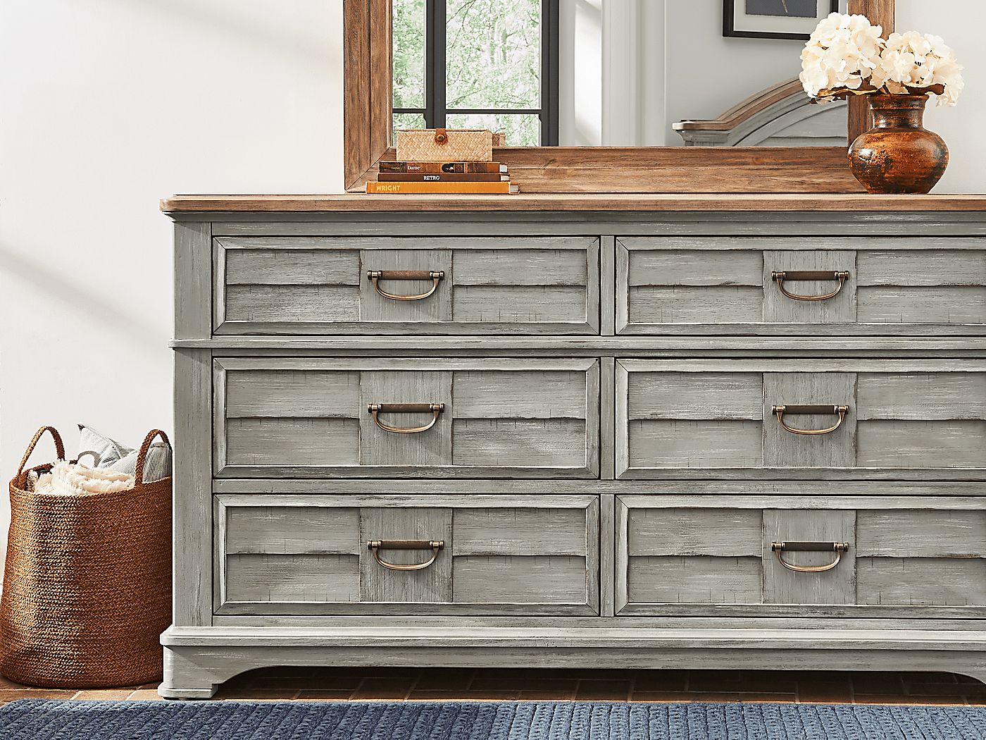 Edisto Bay Gray Dresser | Rooms to Go