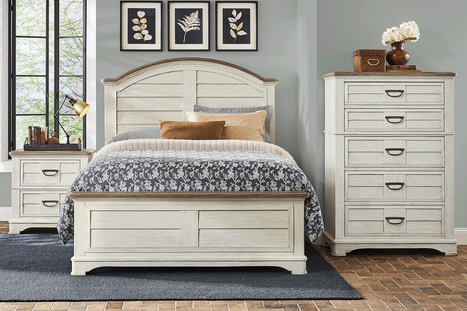 Edisto Bay White 5 Pc King Panel Bedroom - Image 1