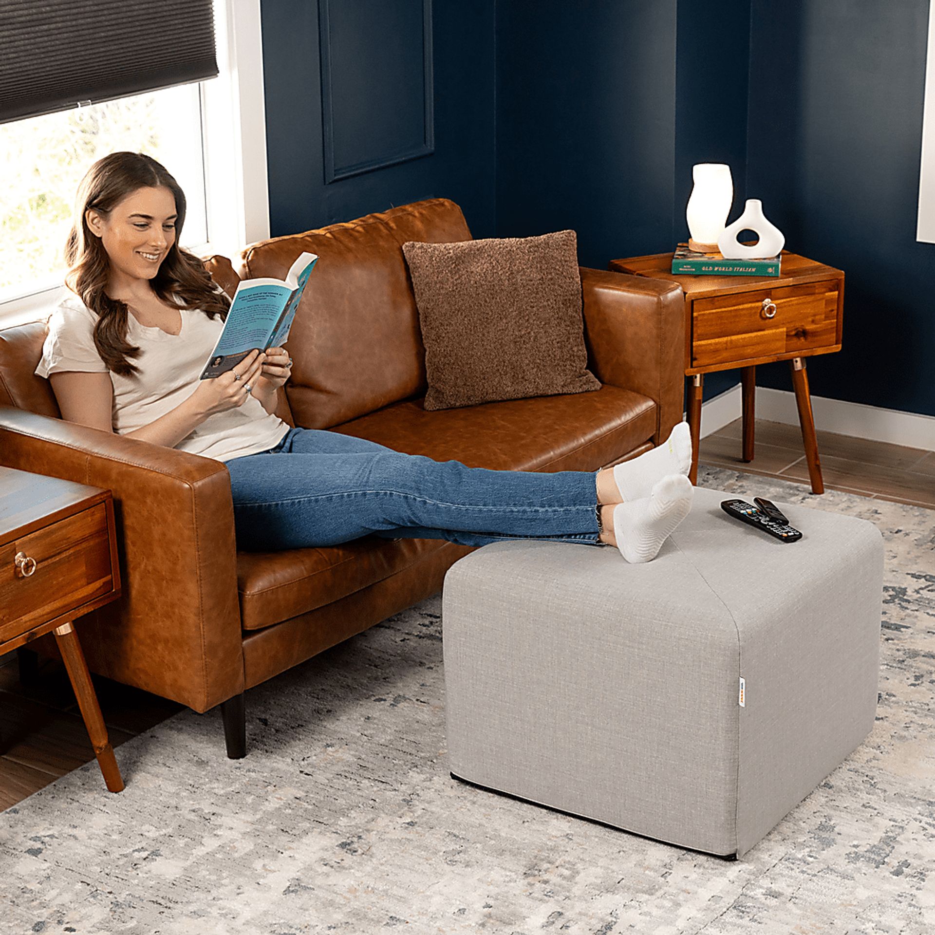 Edunci Gray Large Ottoman - Image 4