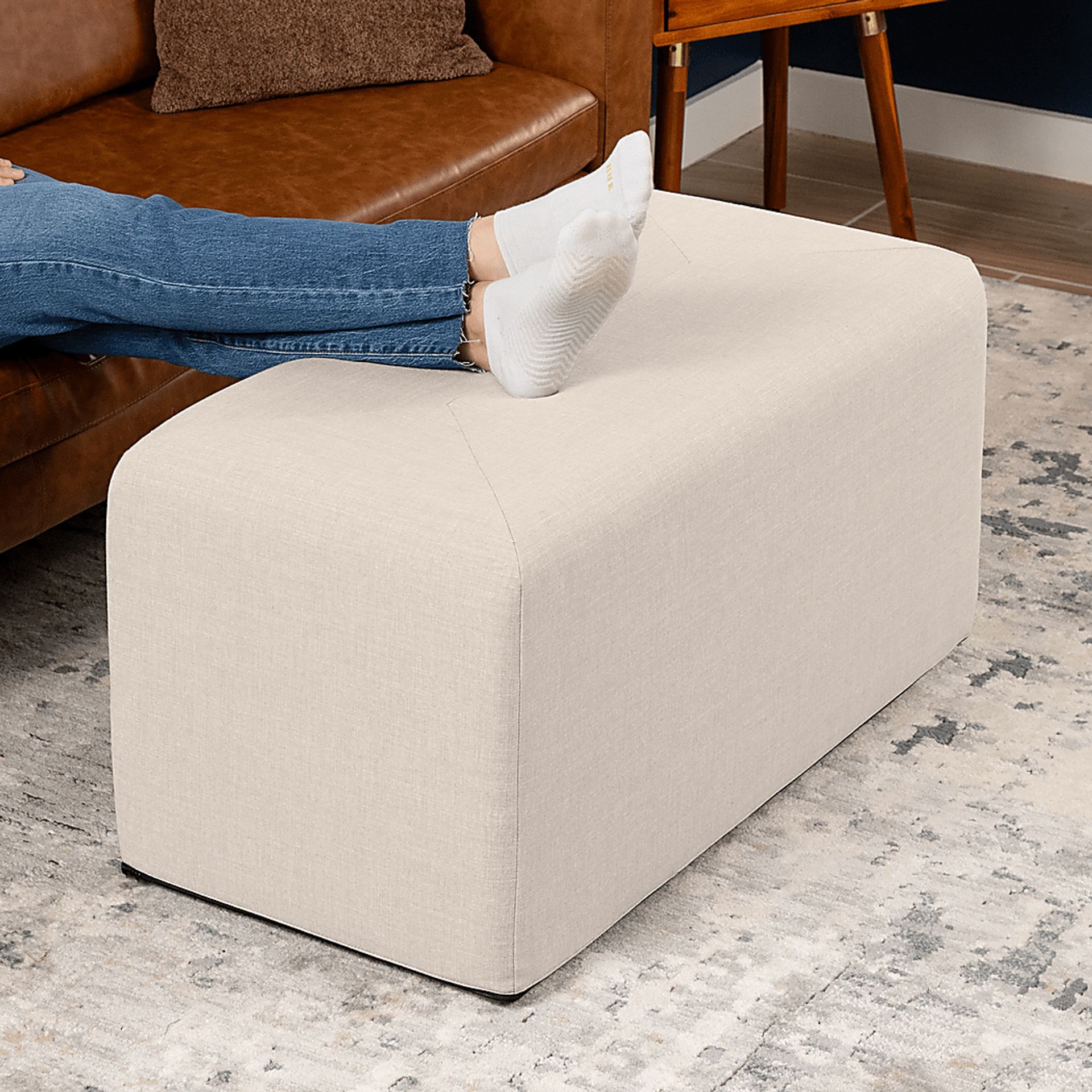 Edunci Light Gray Large Rectangular Ottoman - Image 5