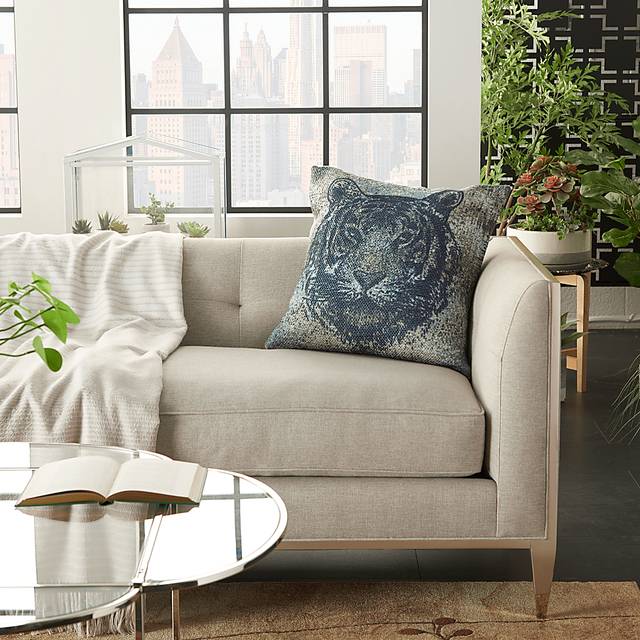Elacan Blue Indoor/Outdoor Accent Pillow - Thumbnail - Image 3