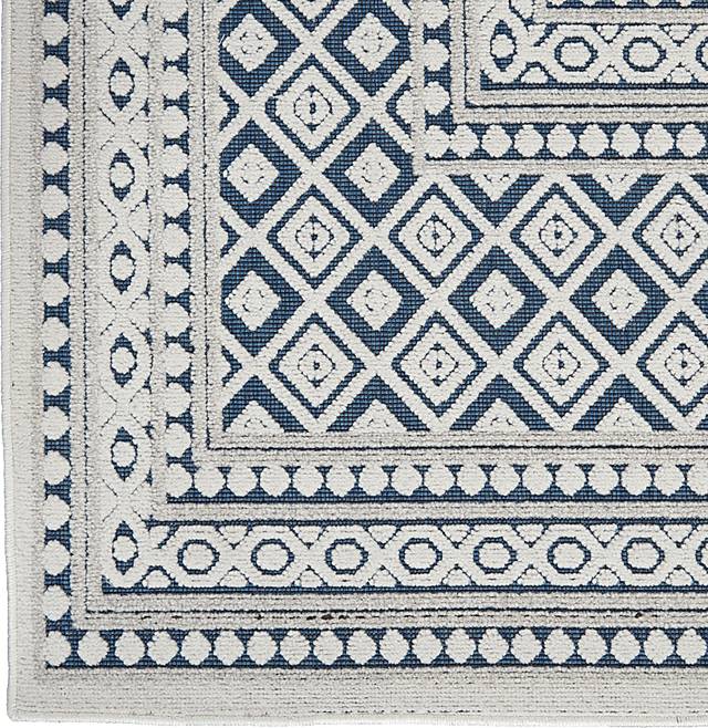 Elizardo Blue 5' x 7' Indoor/Outdoor Rug - Thumbnail - Image 3