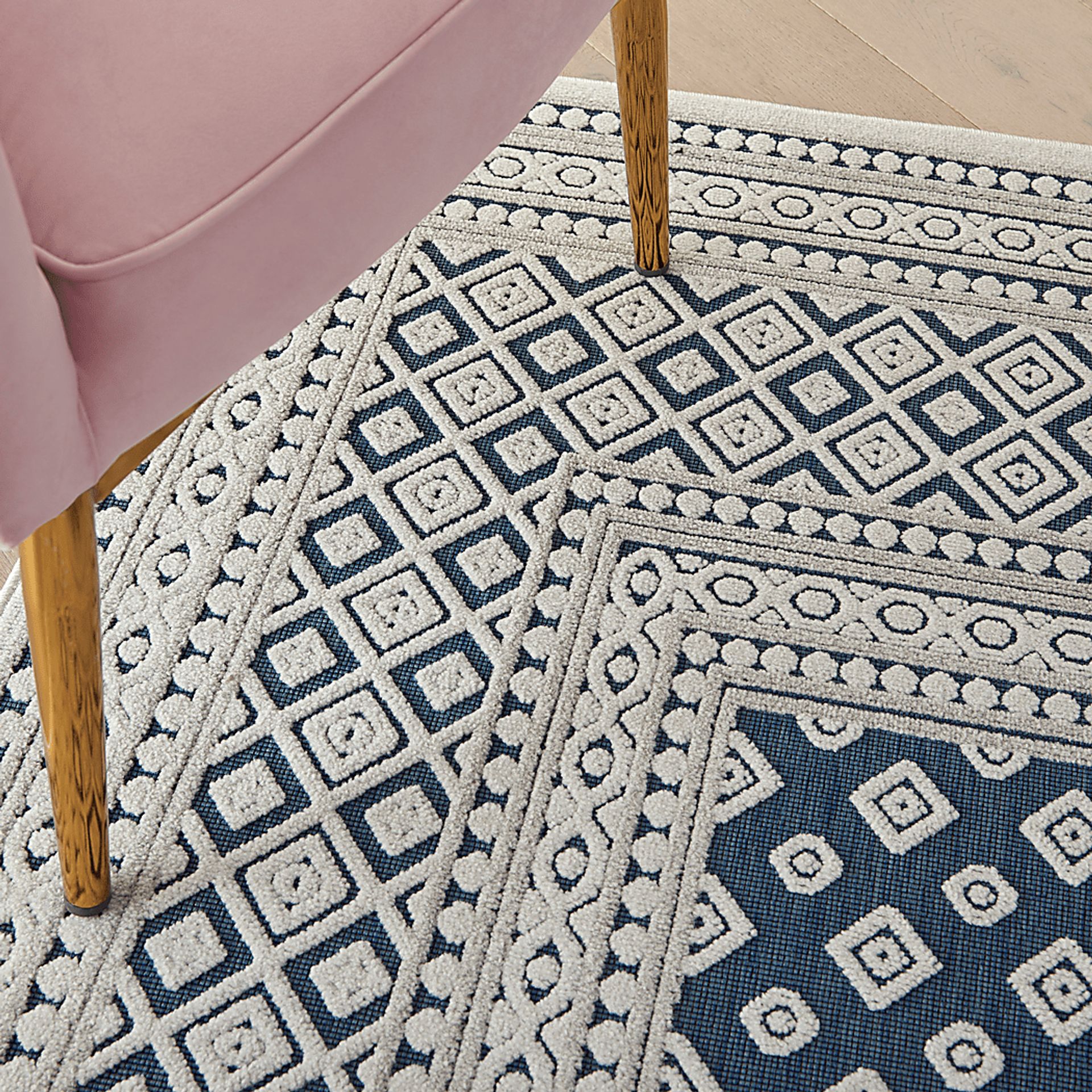 Elizardo Blue 5' x 7' Indoor/Outdoor Rug - Image 8