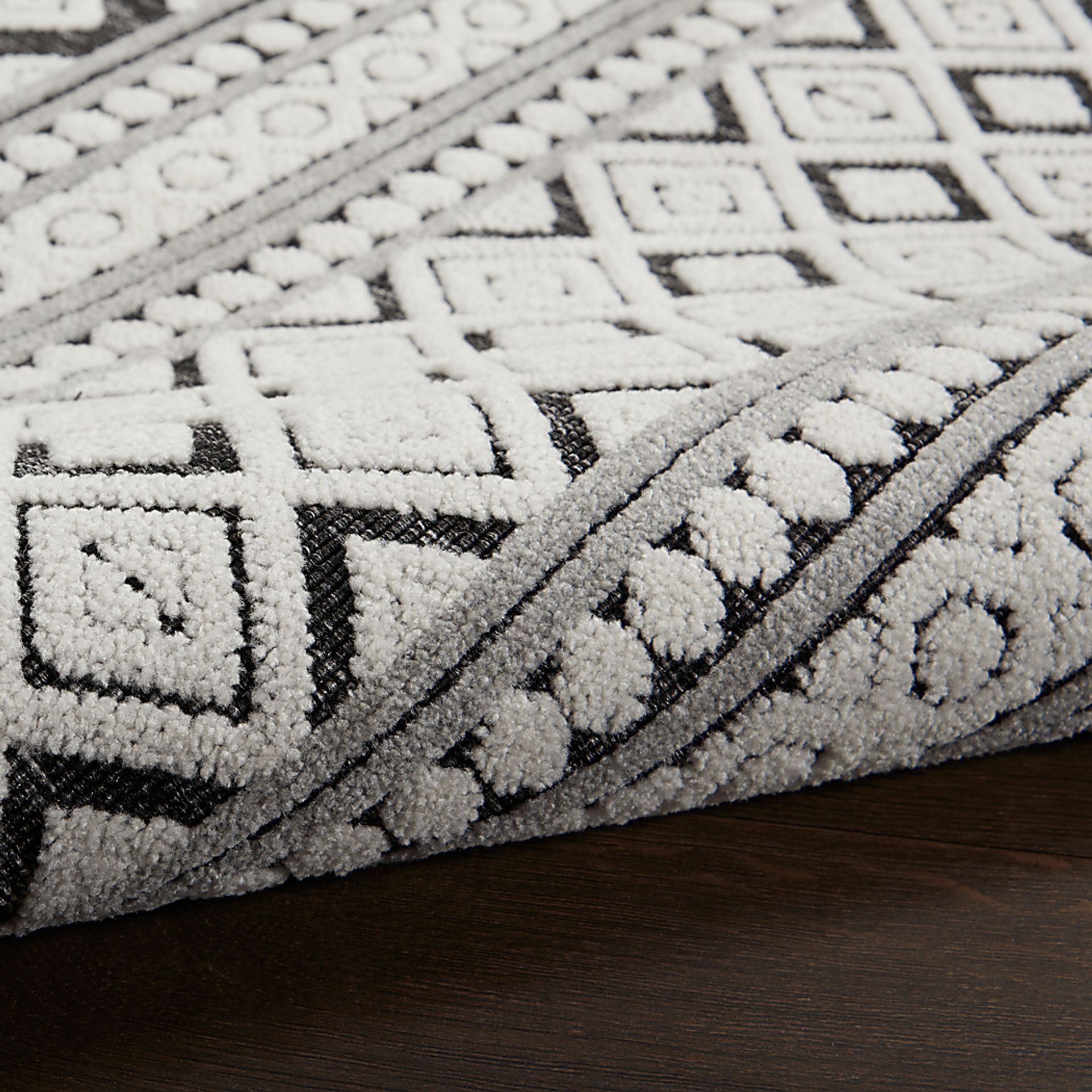 Elizardo Dark Gray 5' x 7' Indoor/Outdoor Rug - Image 2