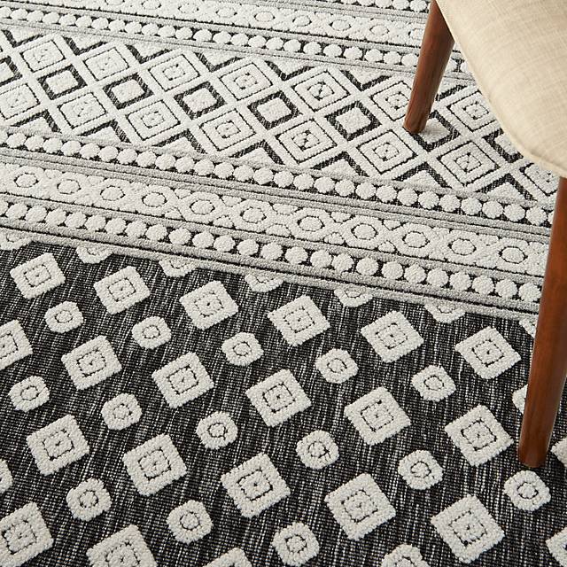 Elizardo Dark Gray 5' x 7' Indoor/Outdoor Rug - Thumbnail - Image 9