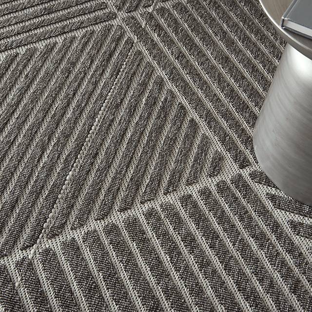 Elize Dark Gray 2'2 x 10' Runner Indoor/Outdoor Rug - Thumbnail - Image 6