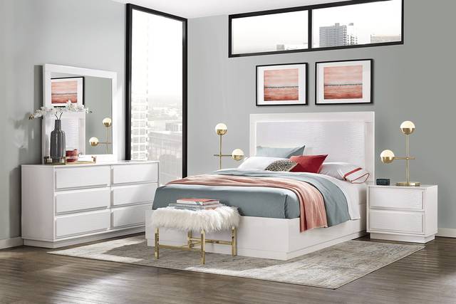 Ellery Way White 3 Pc Queen Panel Bed - Thumbnail - Image 2