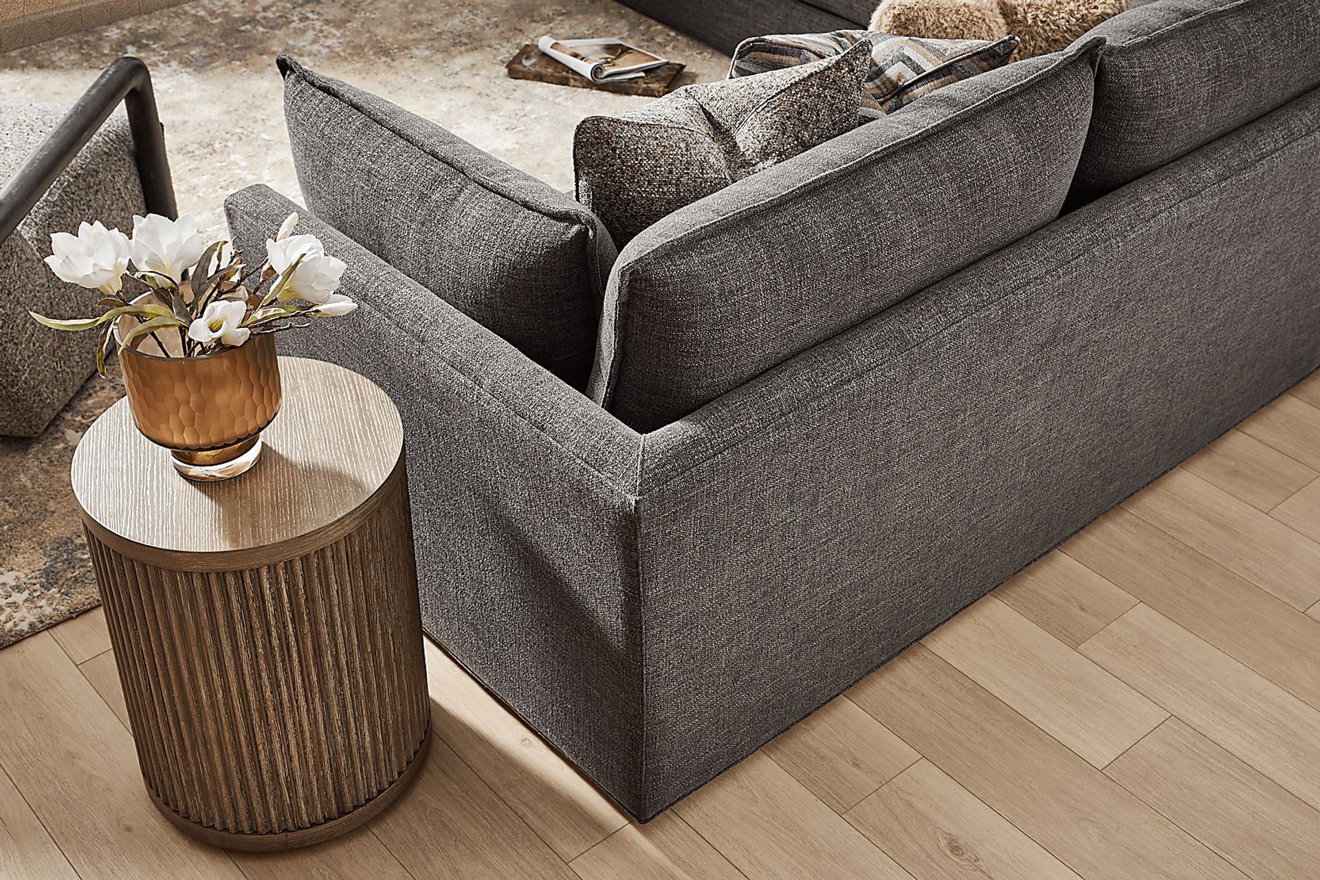 Ellington Black 3 Pc Sectional - Image 6
