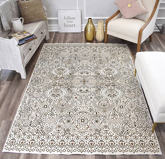 CosmoLiving By Cosmopolitan Ellyse Cream 5' x 7' Rug - Thumbnail - Image 4